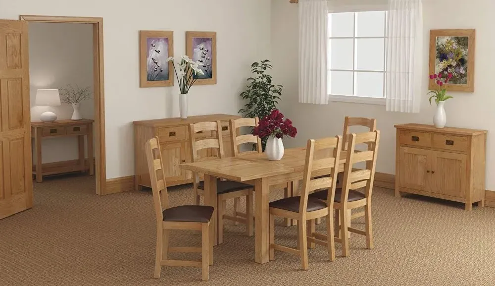 Salisbury Lite Oak Small 2 Door Sideboard - Oak