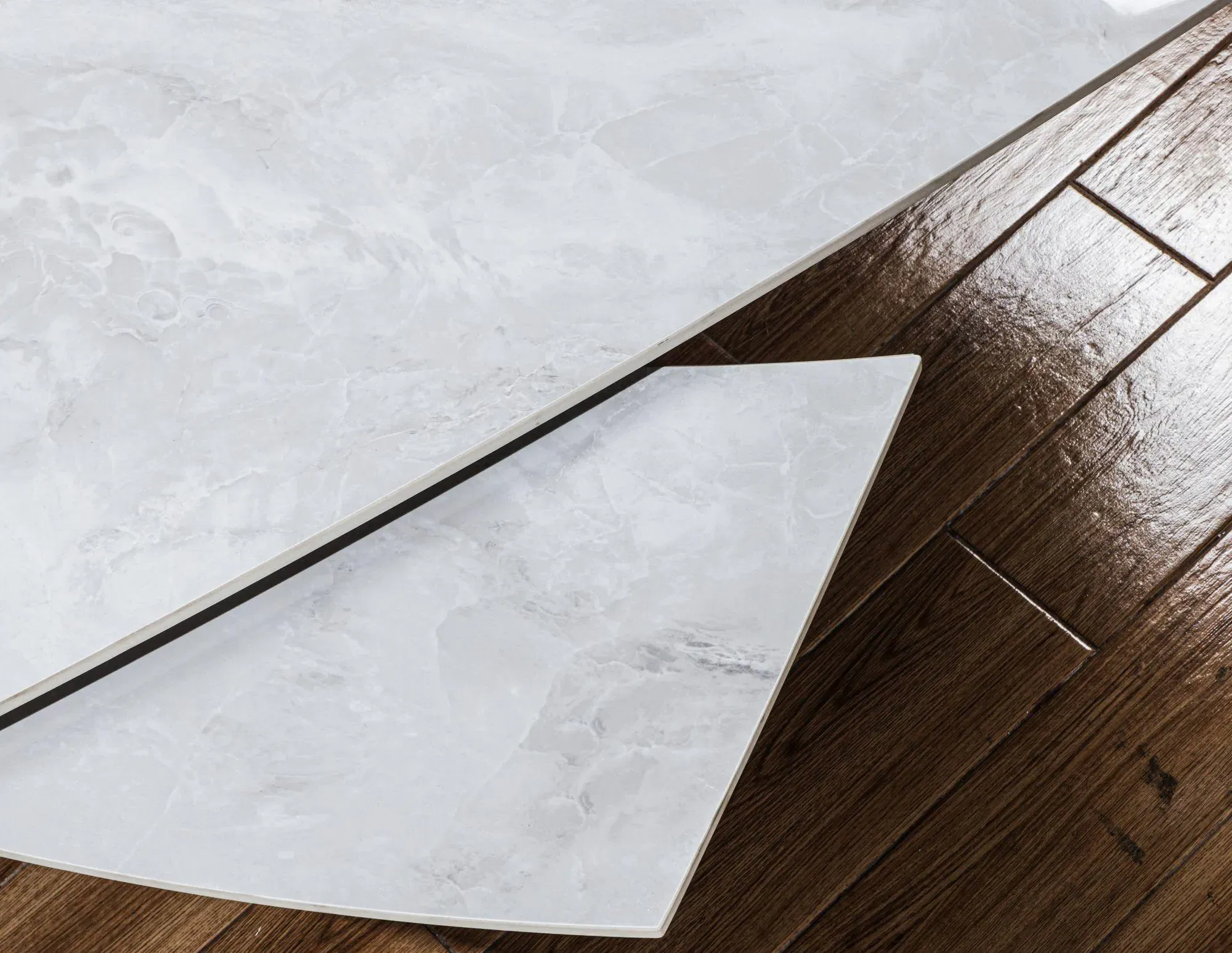 Elia 4-6 Seater Extending Dining Table - Pearla Grey, Ceramic