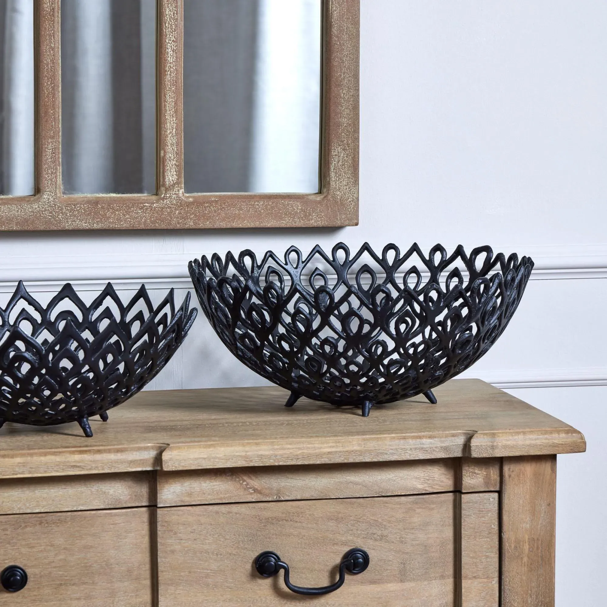 Cast Large Lattice Bowl - Black, Aluminium