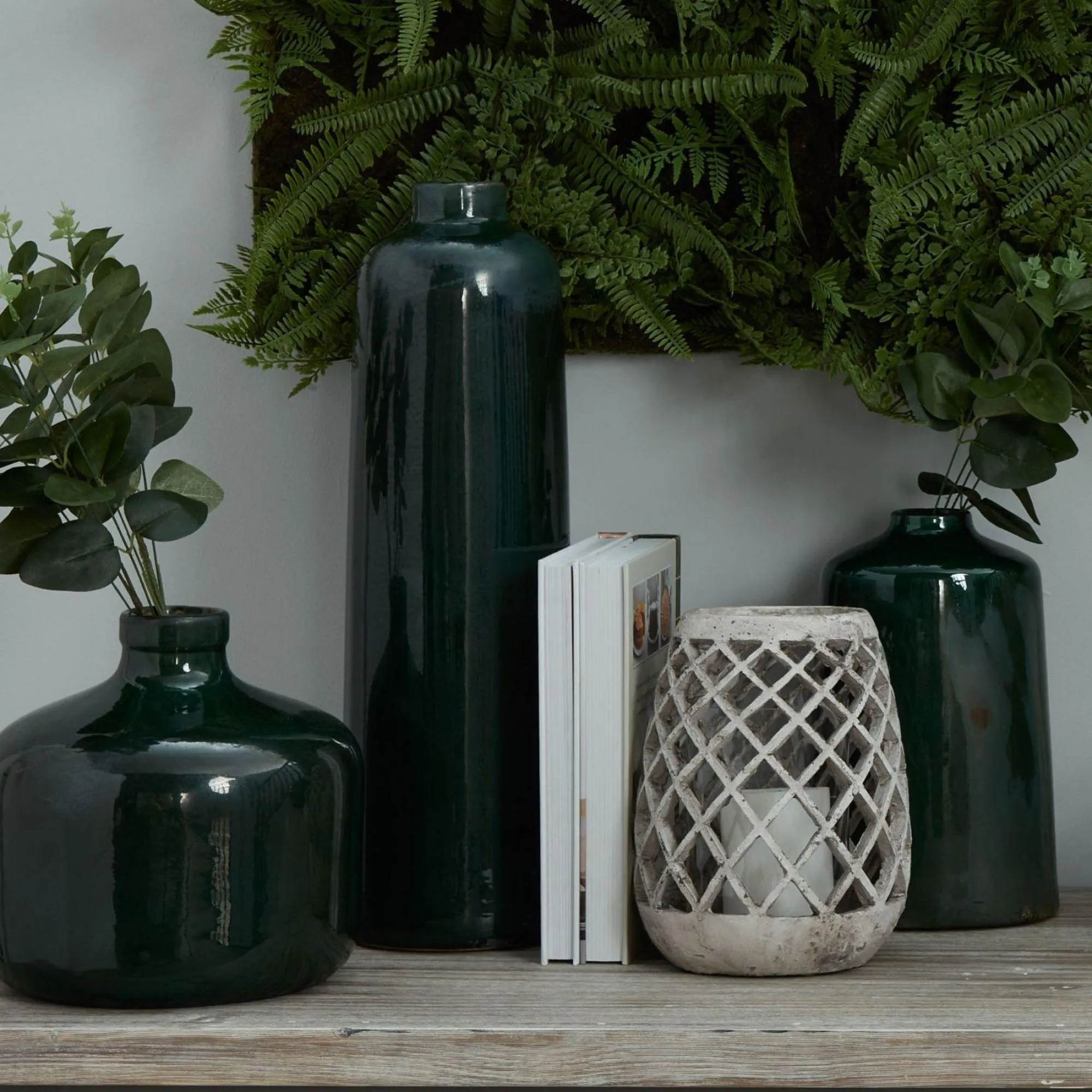 Ealing Glazed Eve Vase - Green