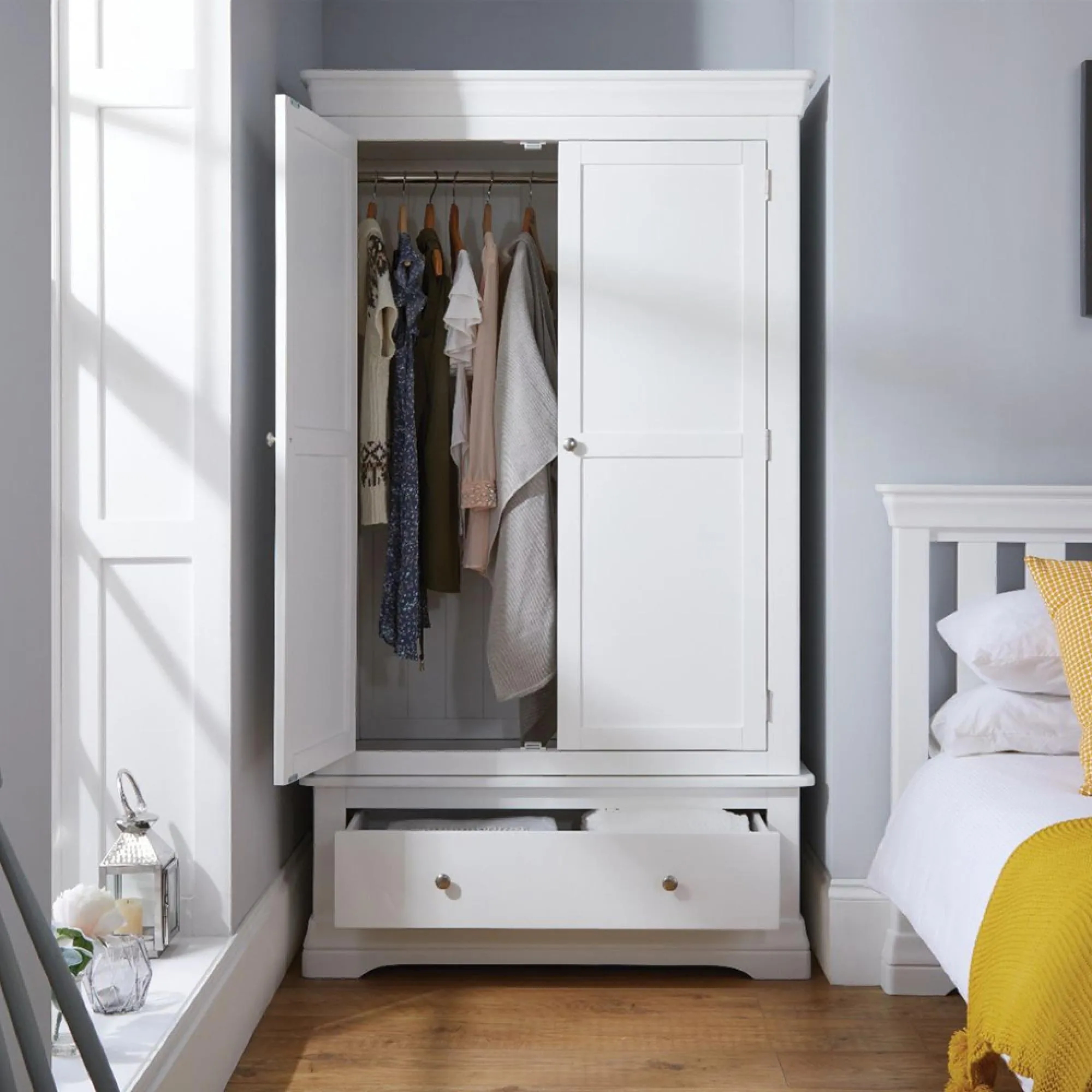 Paisley 2 Door Gents Wardrobe - White