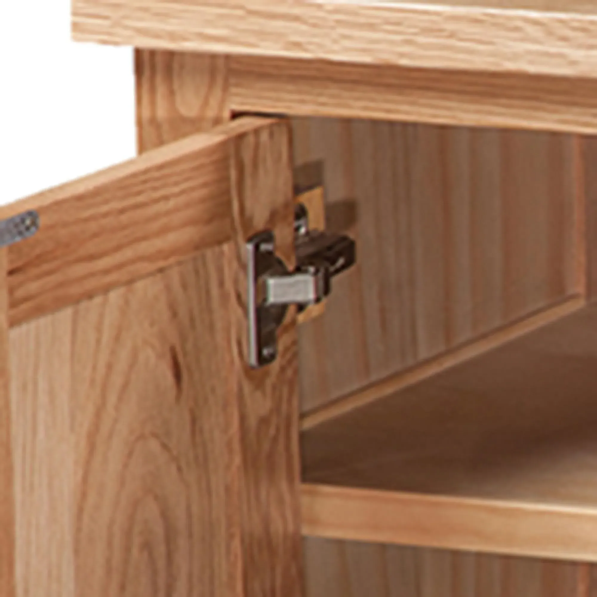 Berkeley Large TV Cabinet - Natural Oak