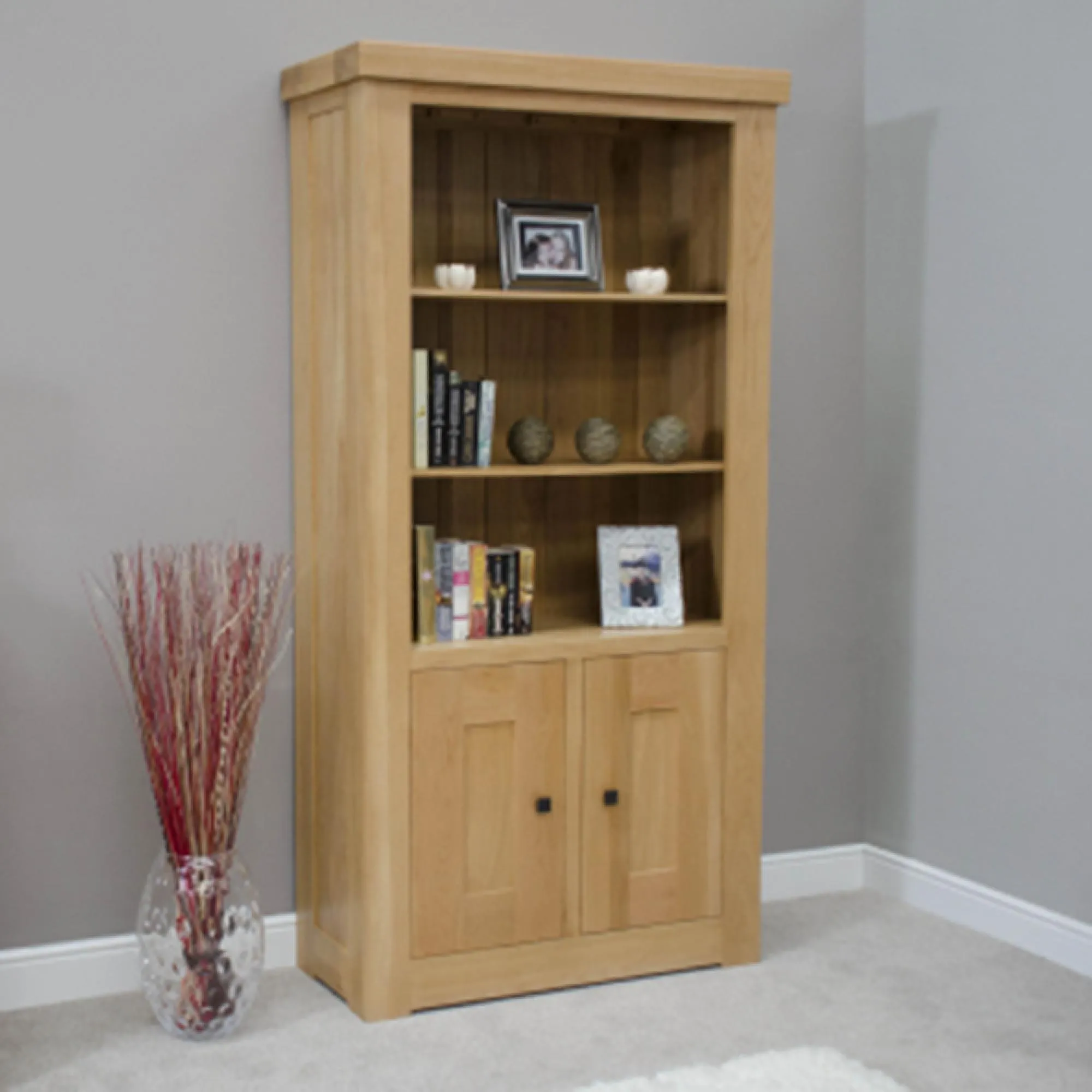 Chunky Oak 2 Door Bookcase - Lacquered