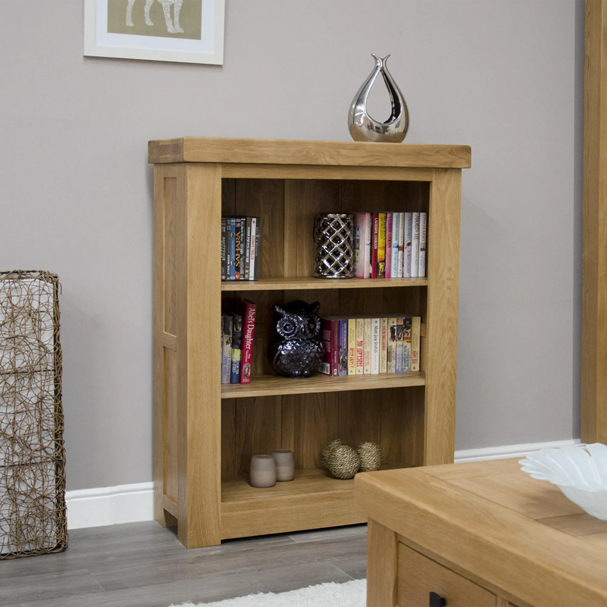 Chunky Oak Small Bookcase - Oak