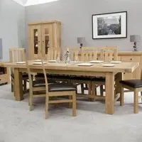 Chunky Oak Twin Panel 8-Seater Extending Dining Table - Lacquered