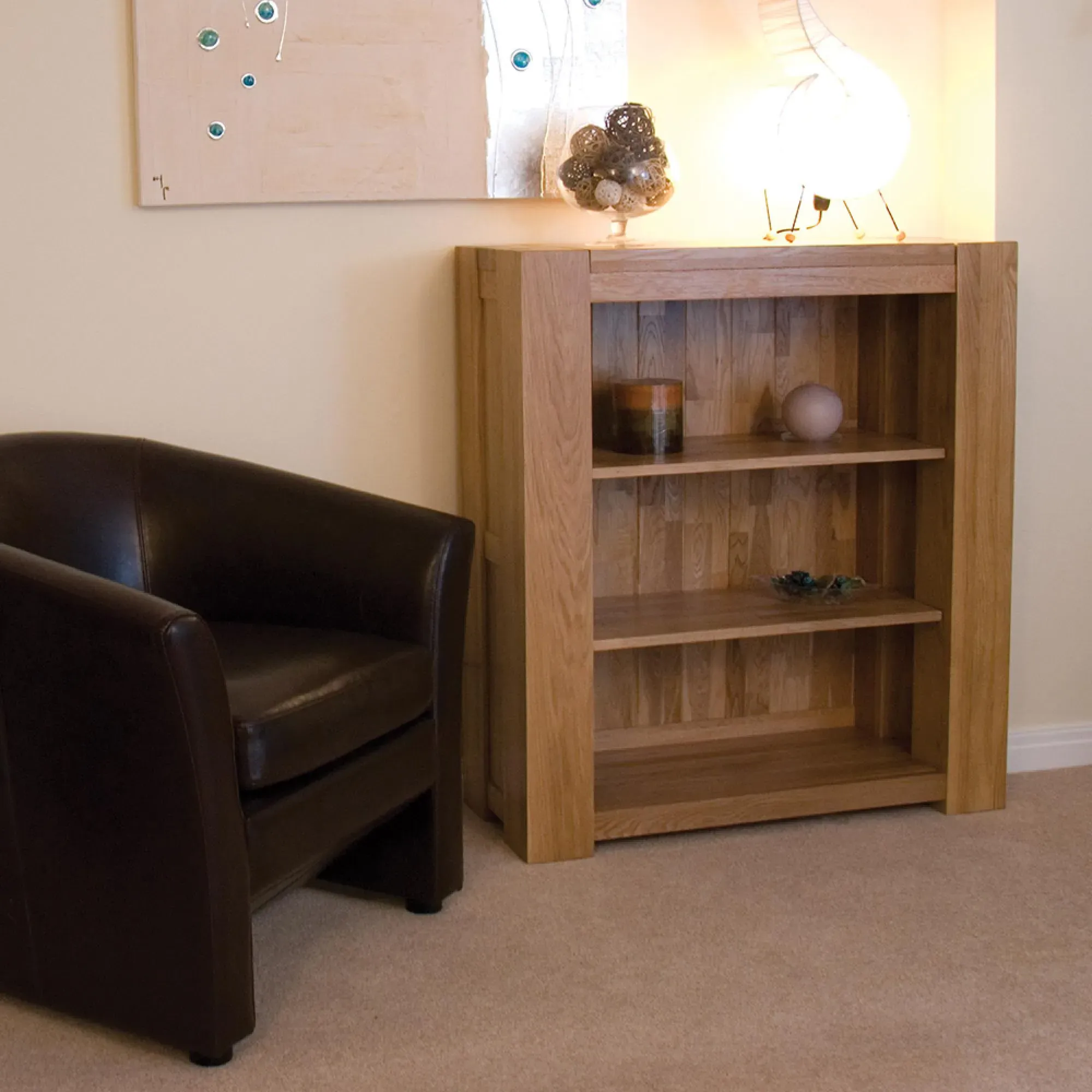 Massive Oak Small Bookcase - Lacquered