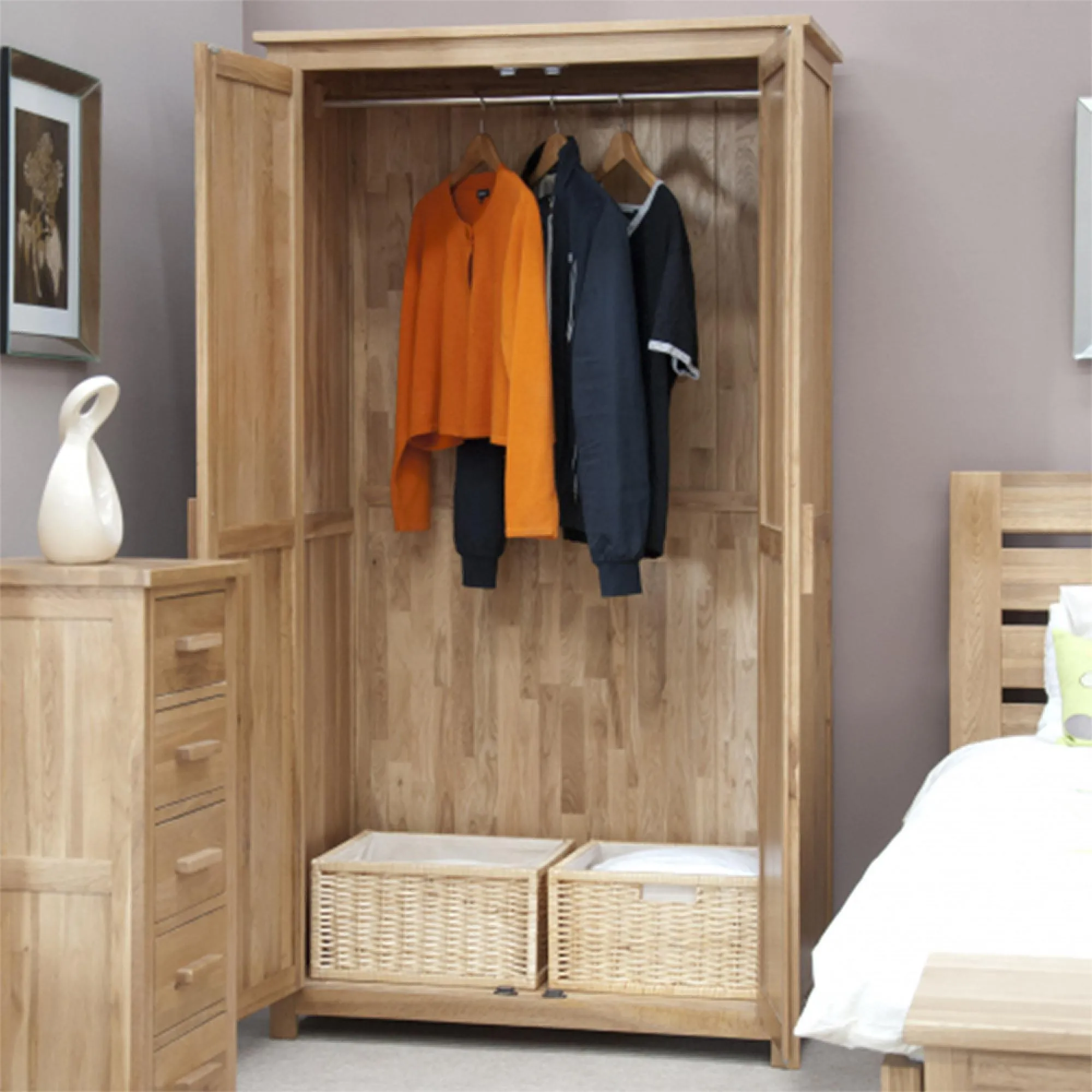 Mobel Oak 2 Door Wardrobe - Lacquered, Oak