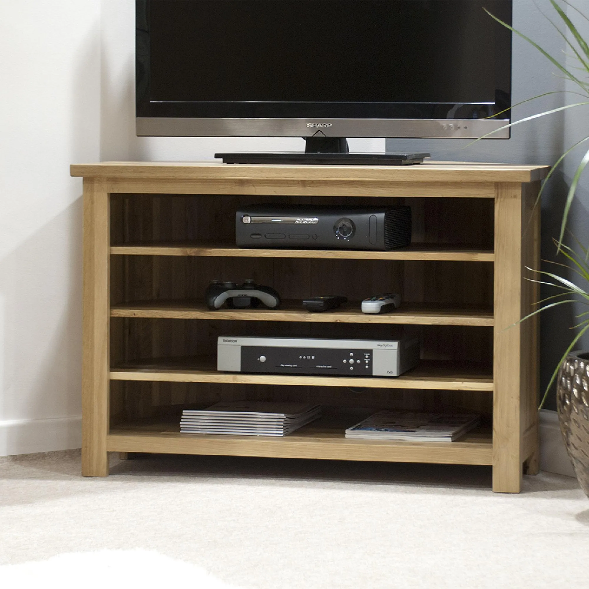 Mobel Oak Corner TV Unit - Lacquered