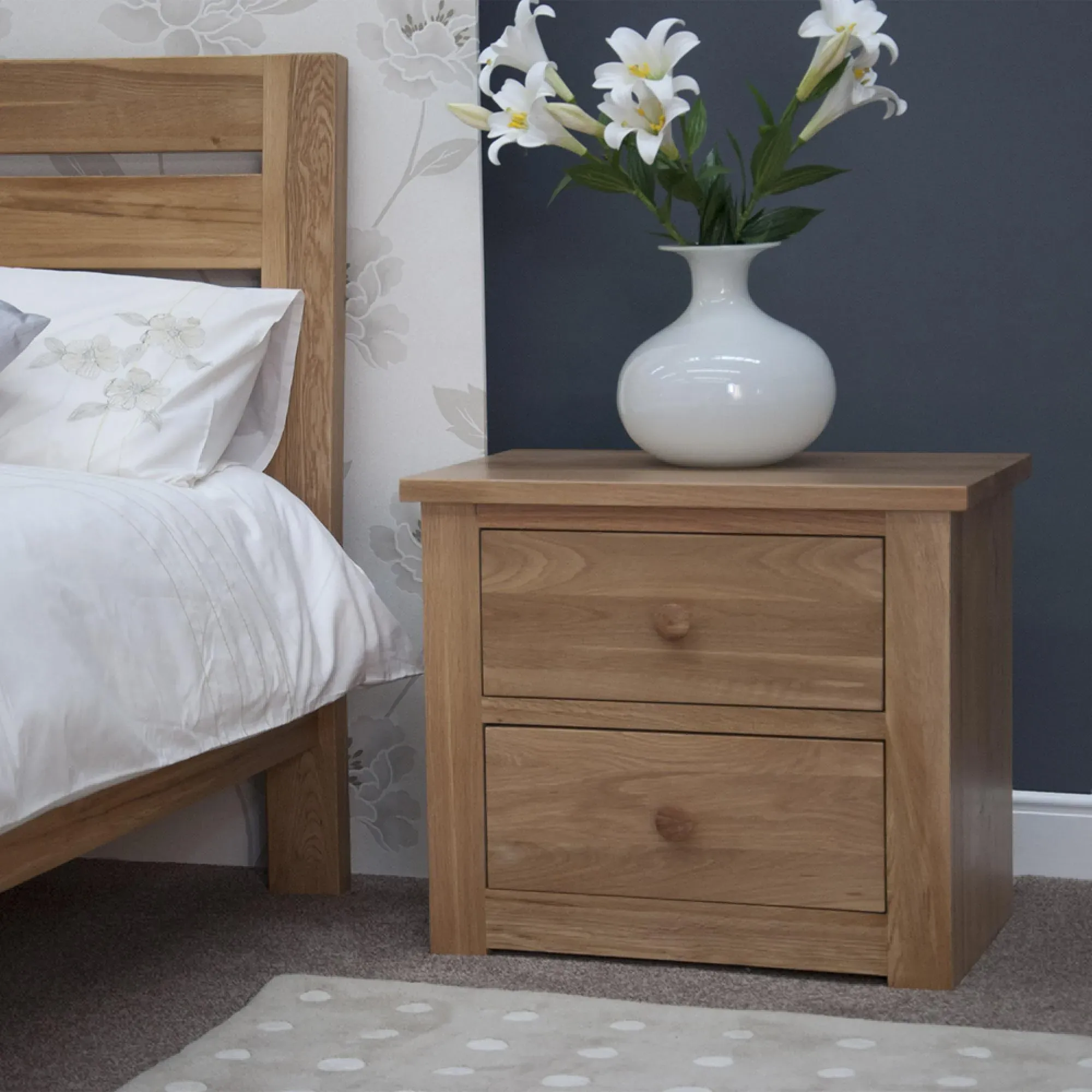 Oakley Medium Bedside Cabinet - Oak