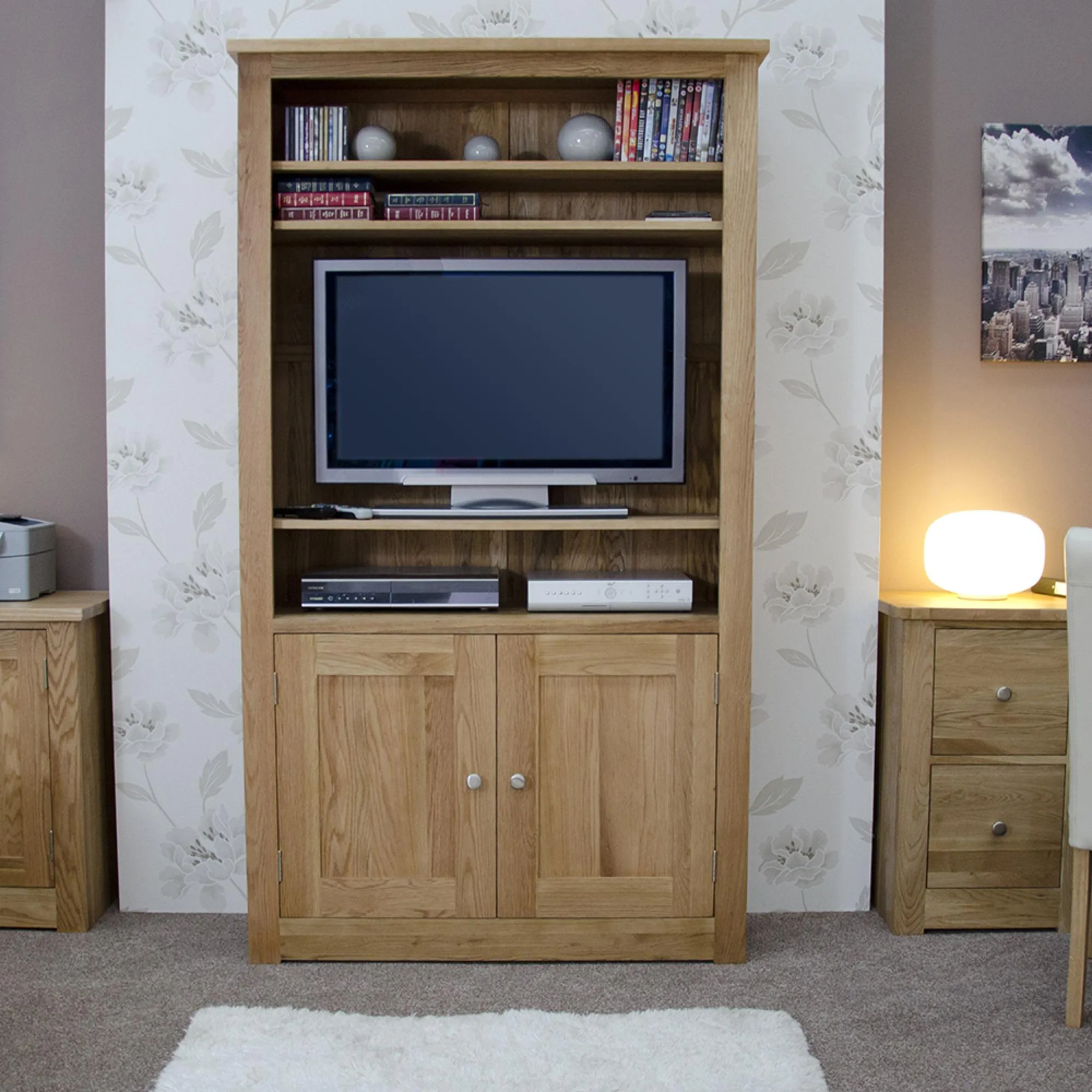 Oakley Oak Bookcase - Lacquered