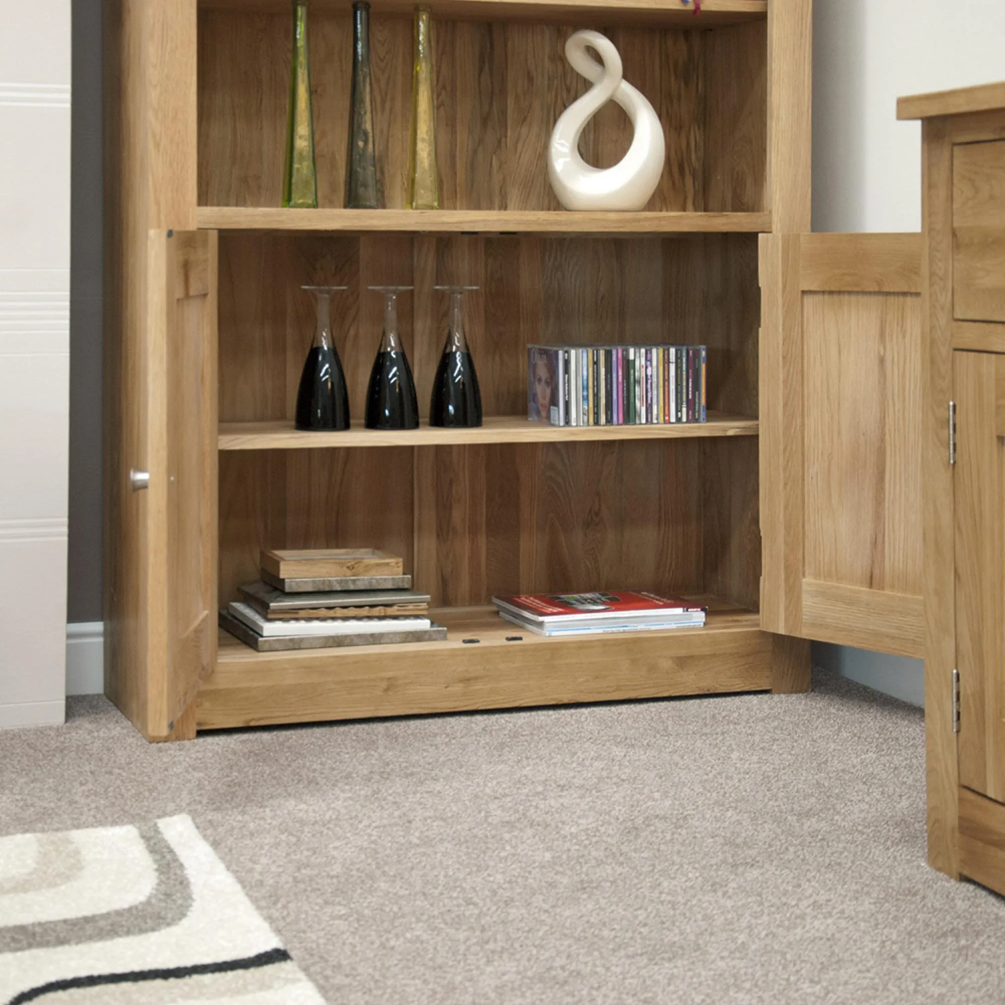 Oakley Oak Bookcase - Lacquered