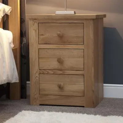 Oakley Oak Large Bedside Cabinet - Lacquered