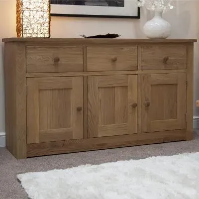 Oakley Oak Large Wide Sideboard - Lacquered