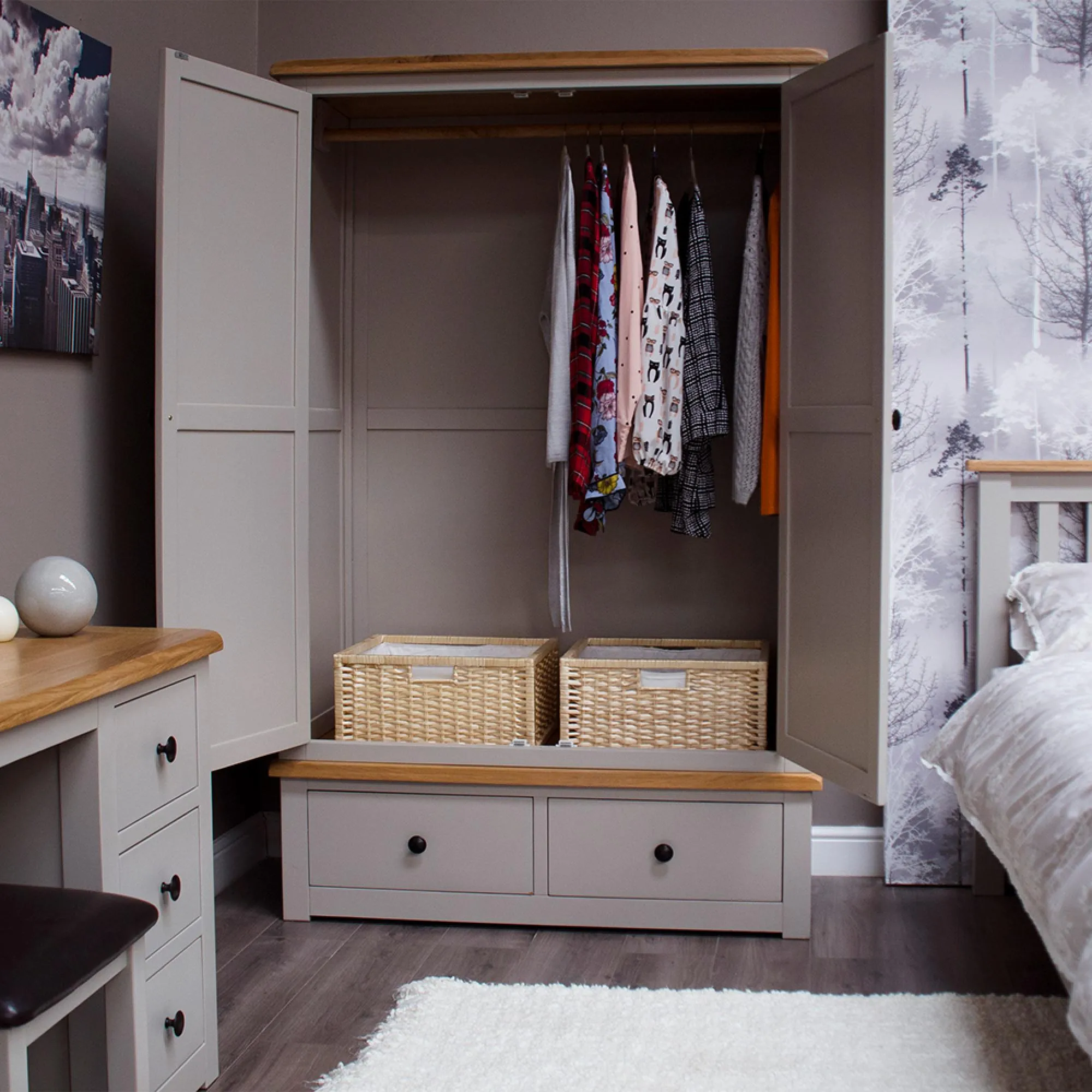 Sussex 2 Door 2 Drawer Wardrobe - Painted