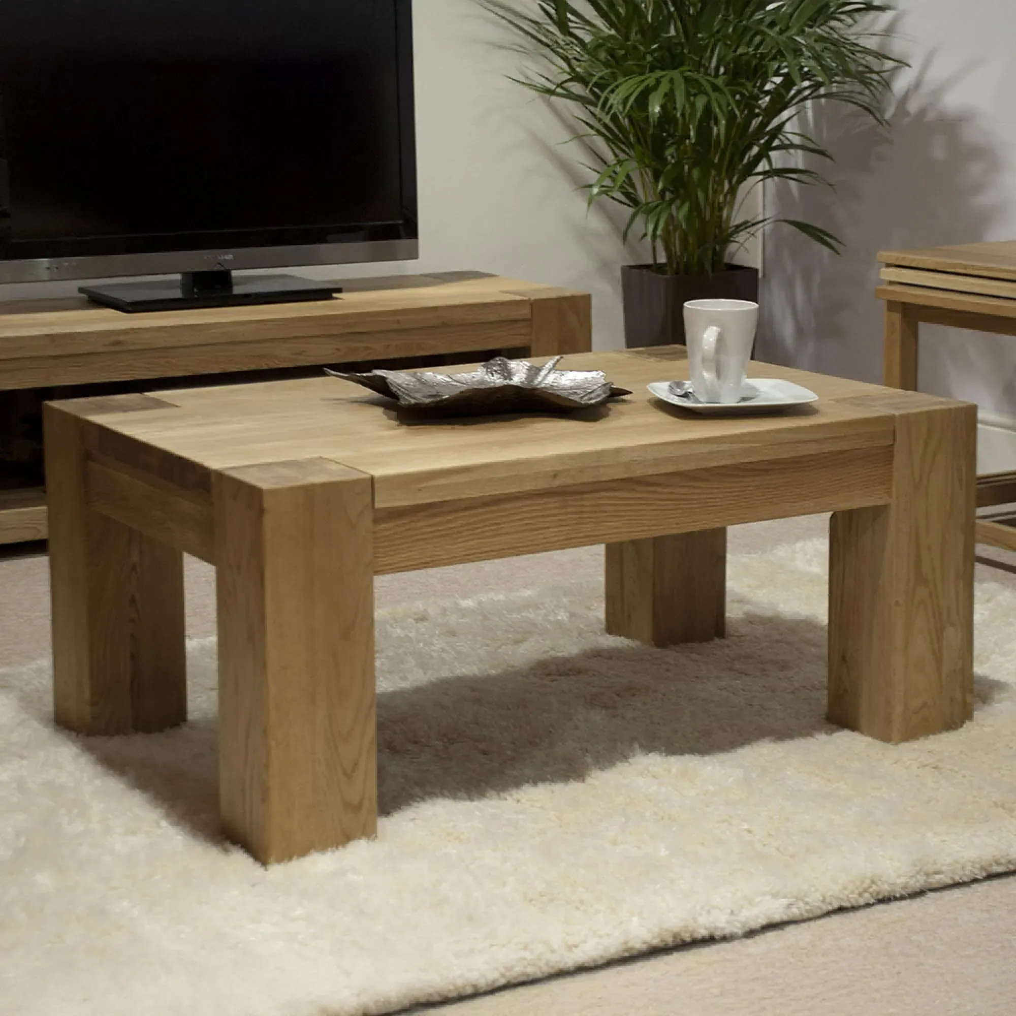 Trend Oak Small Coffee Table - Lacquered