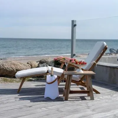 Arrecife Garden Deck Chair - Natural, Teak