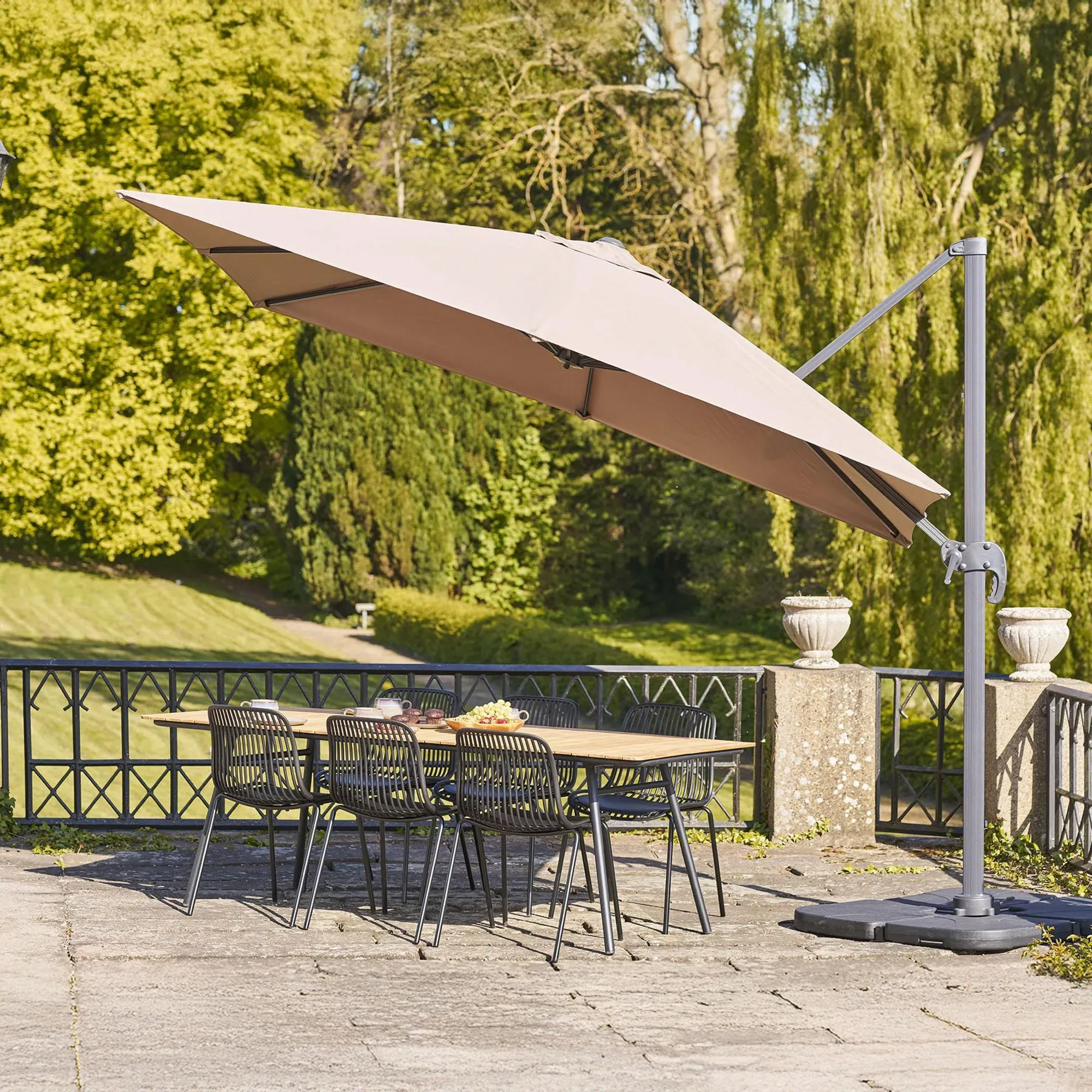 Baza Hanging Parasol - Sand, Metal