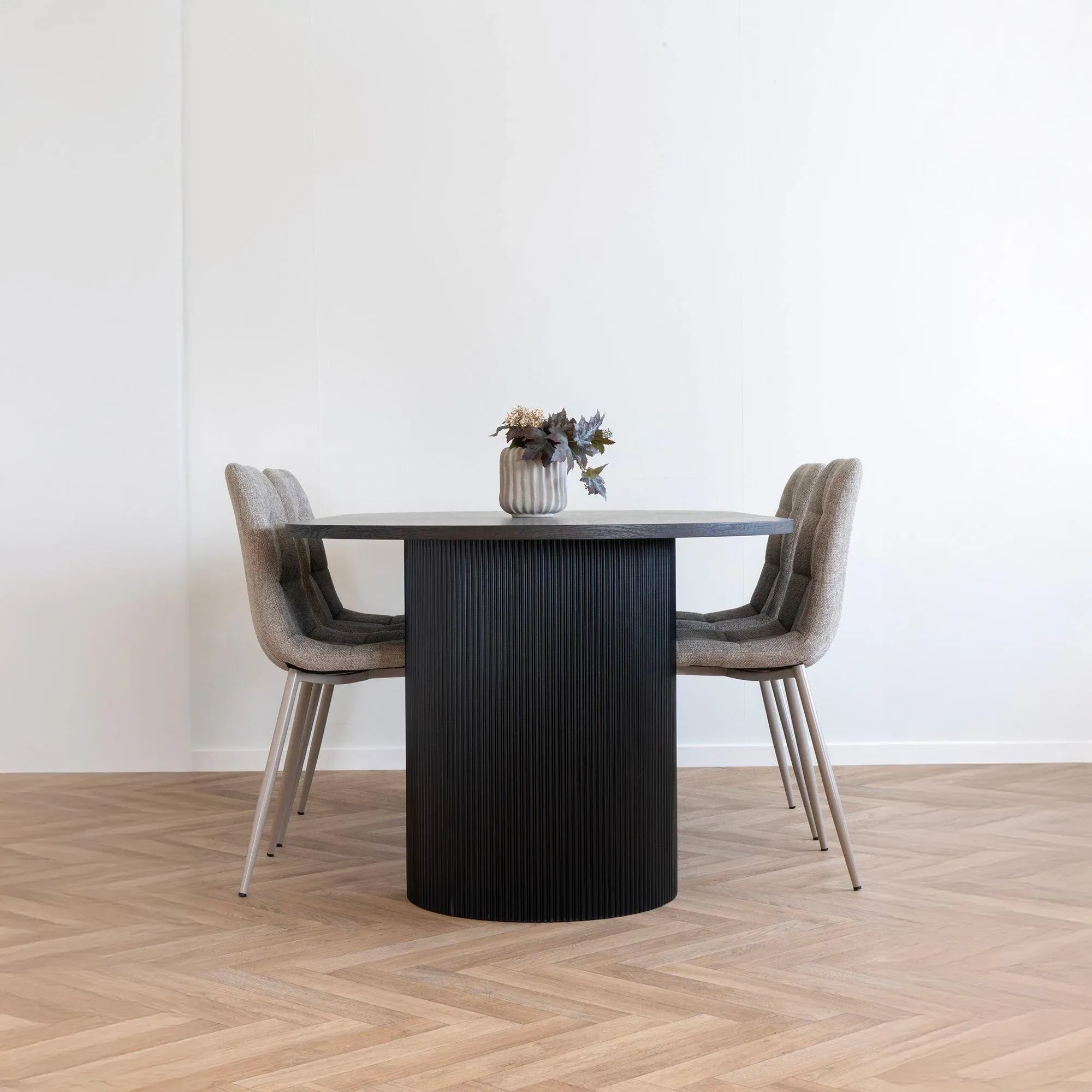 Boavista 8-Seater Oval Dining Table - Dark Brown Wood