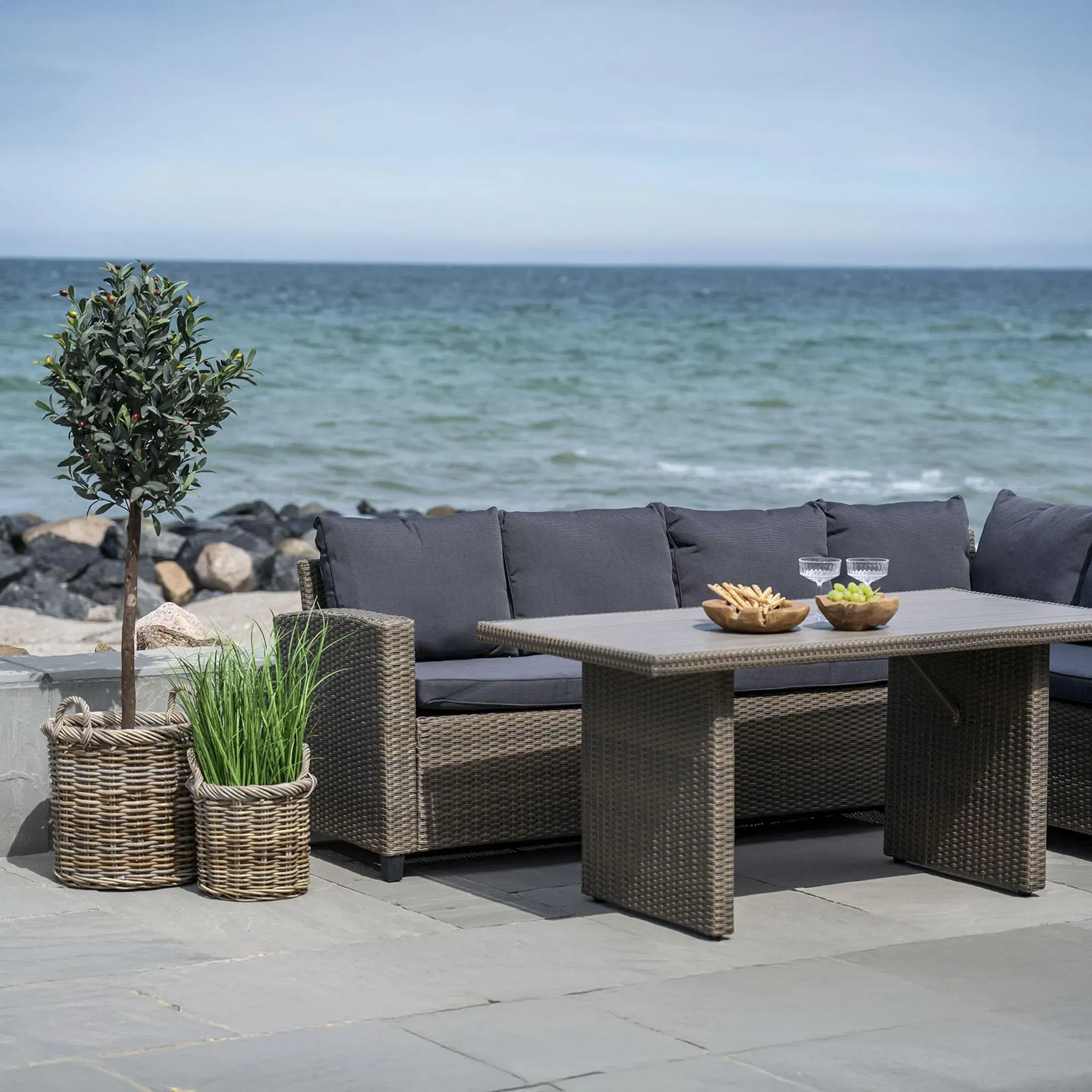 Gili Kubu Basket Set of 2 - Natural, Rattan