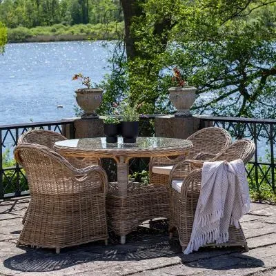 Larisa 4-Seater Round Dining Set - Kubu, Rattan