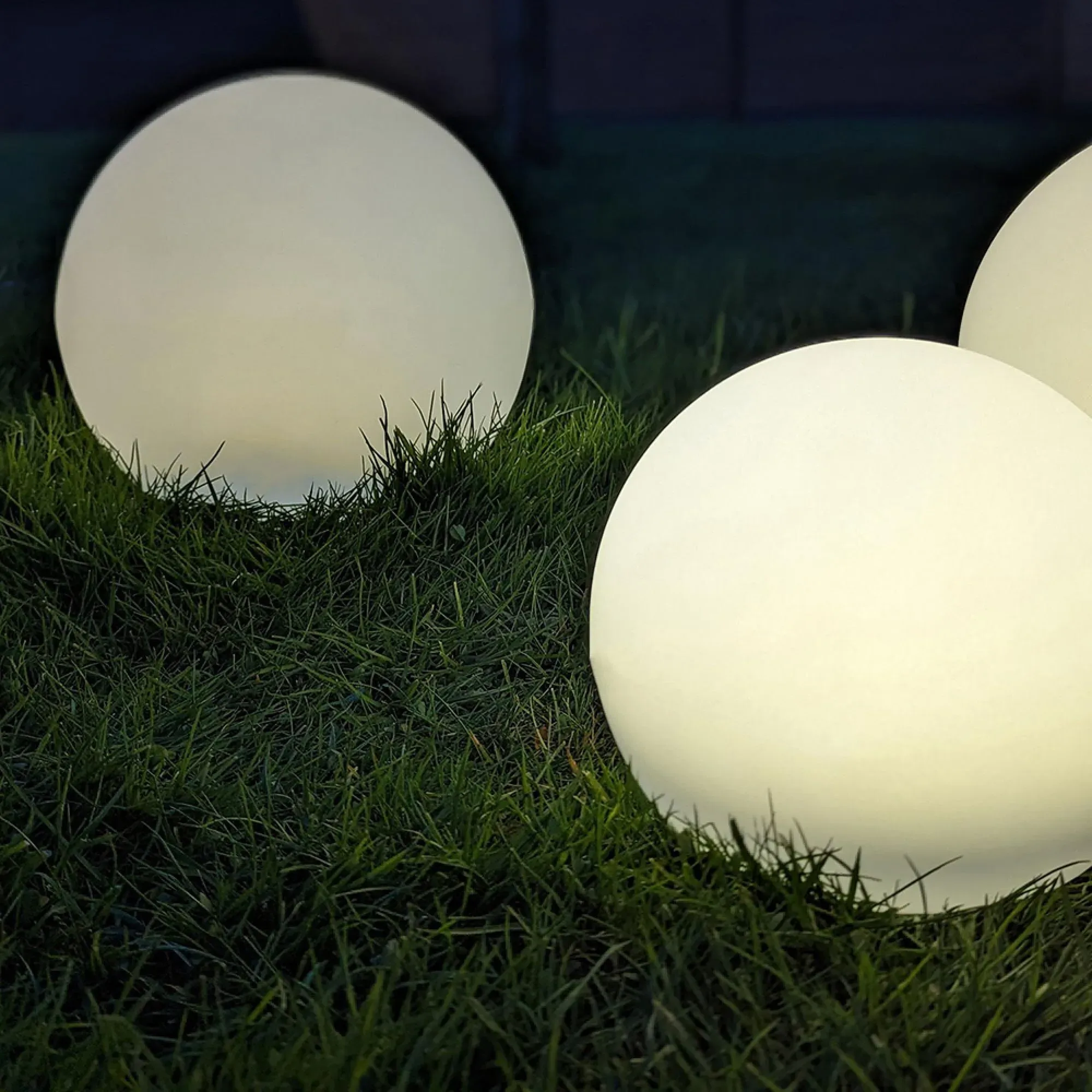 Lifton Round LED Lamp Set of 3 - White