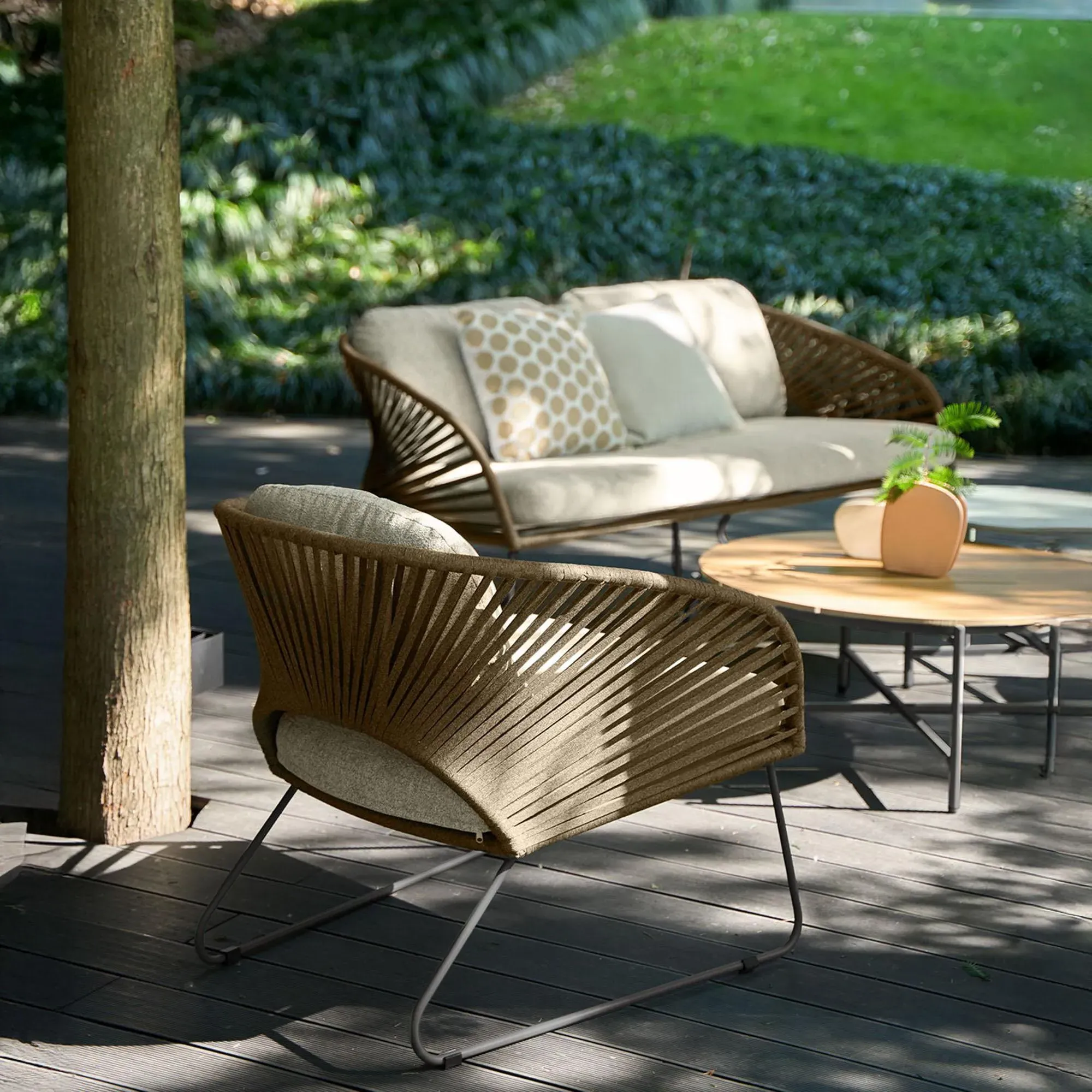 Novella 4-Seater Round Garden Lounge Set - Beige, Fabric