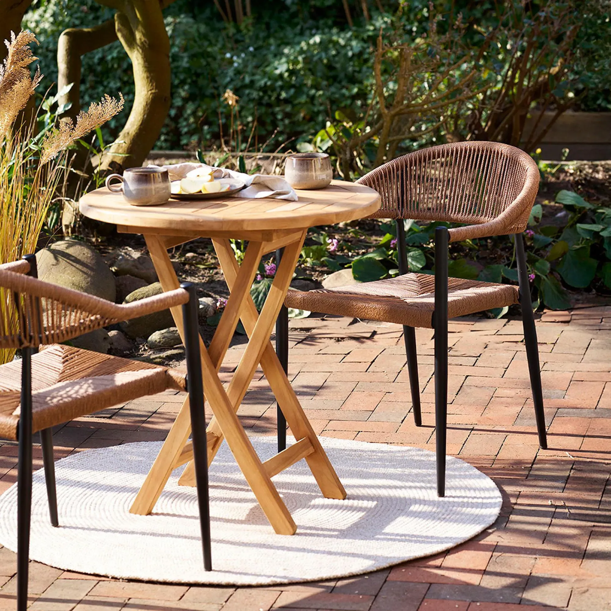 Oviedo Round Bar Table - Natural, Teak Wood