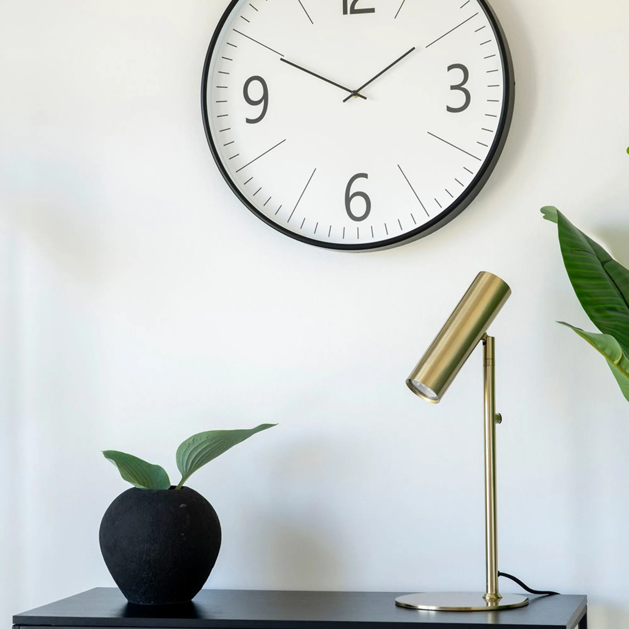 Yacolt Table Lamp - Brass, Metal