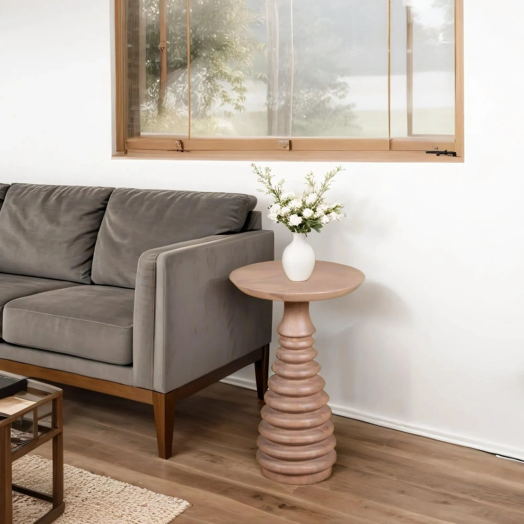 Vance Curved Round Side Table - Lacquered, Mango Wood