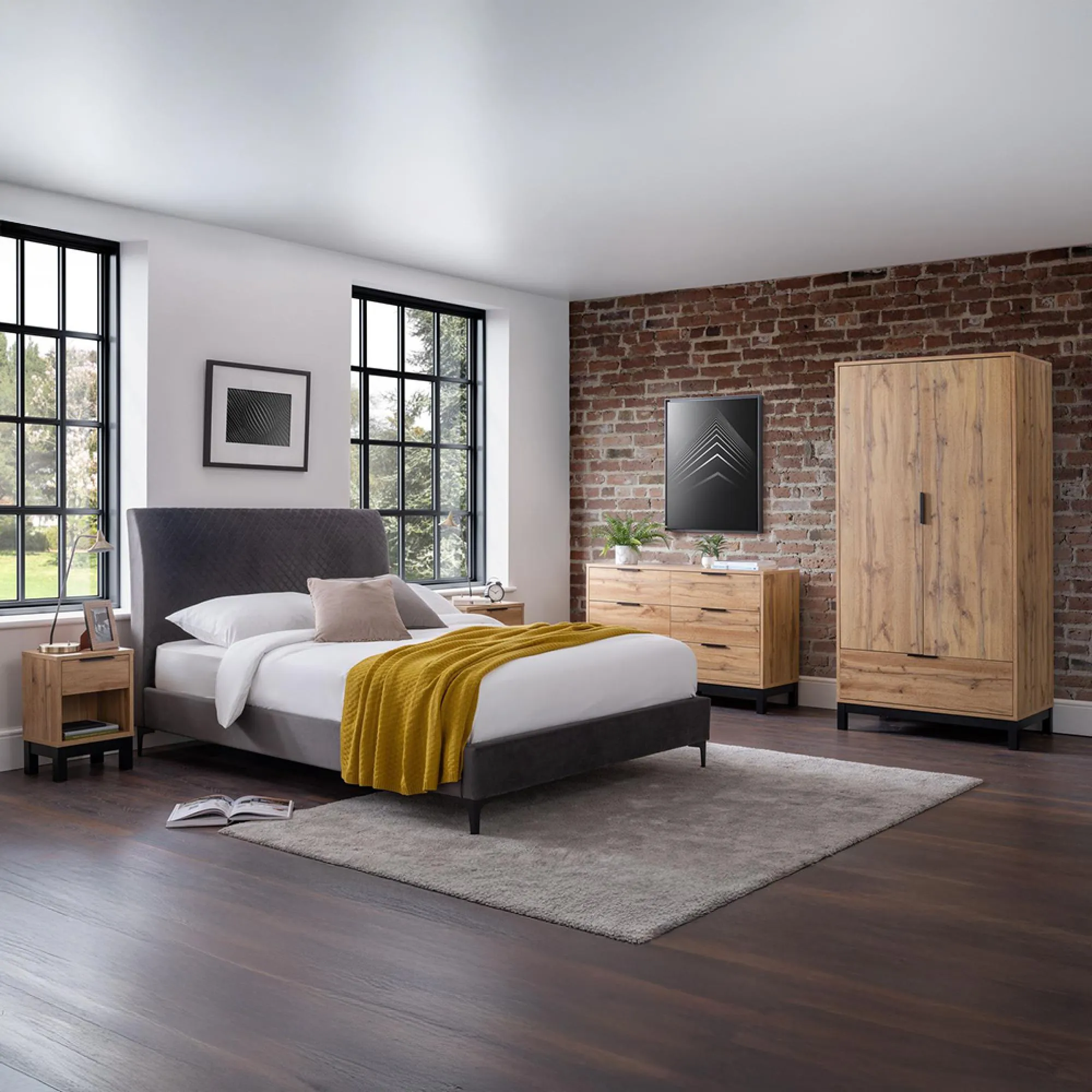 Bali 2 Drawer Bedside Cabinet - Oak