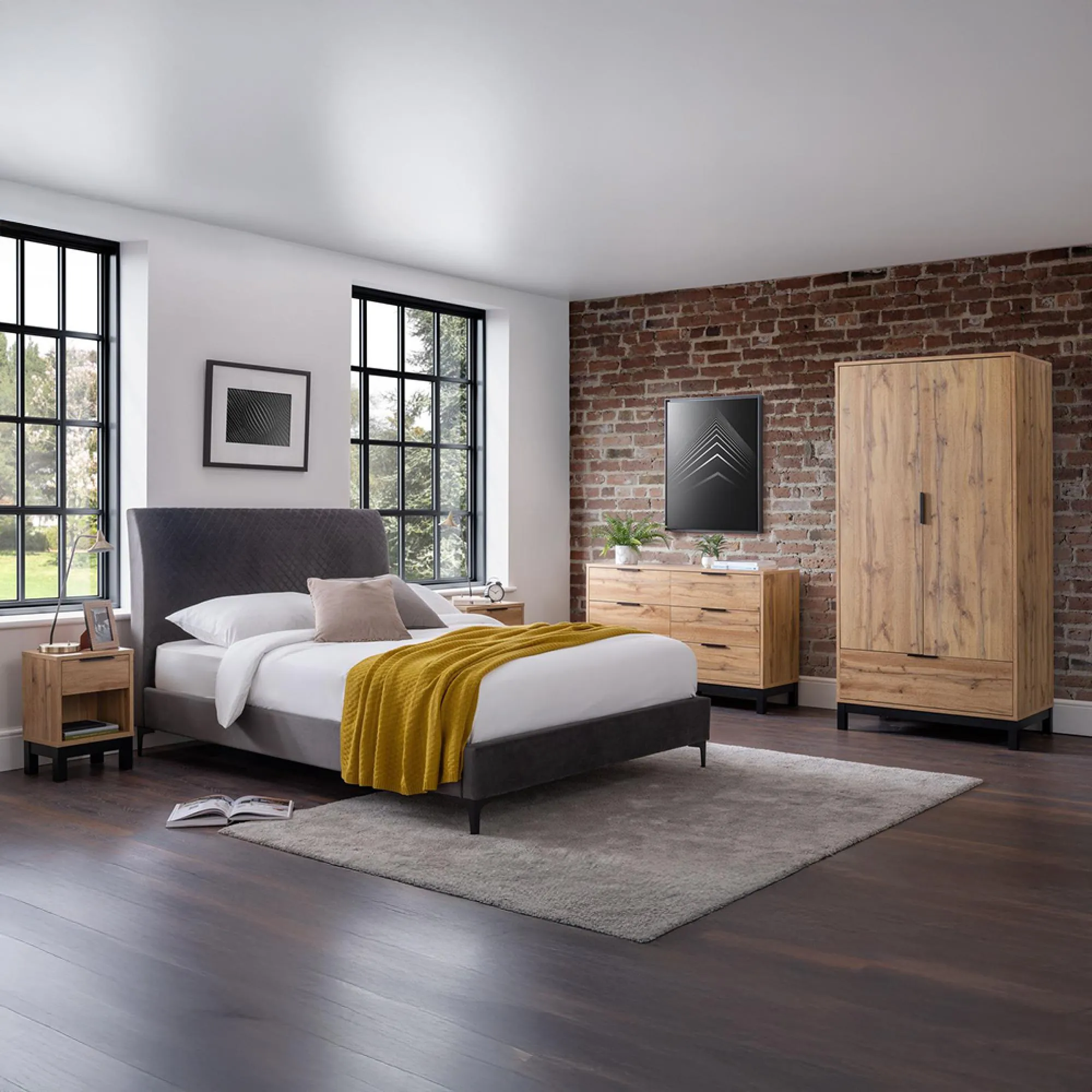 Bali 4 Drawer Chest - Oak