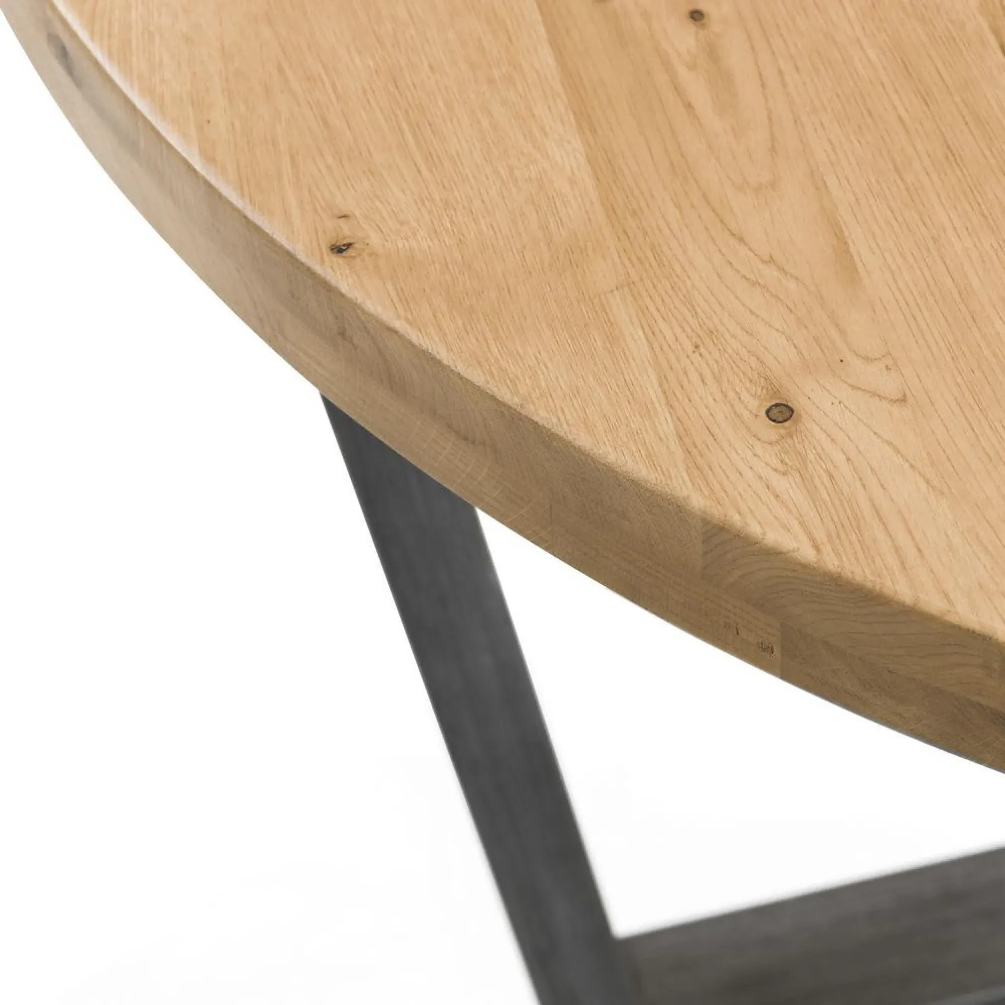 Brooklyn 4-Seater Round Dining Table - Rustic Oak