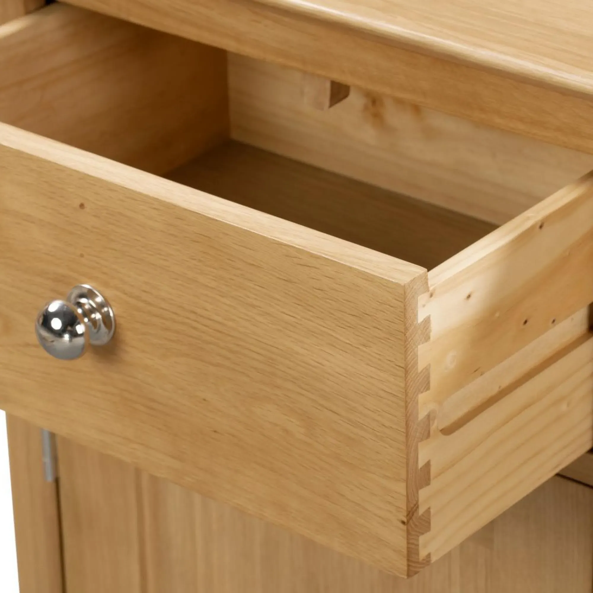 Cotswold Oak 3 Door Sideboard - Natural