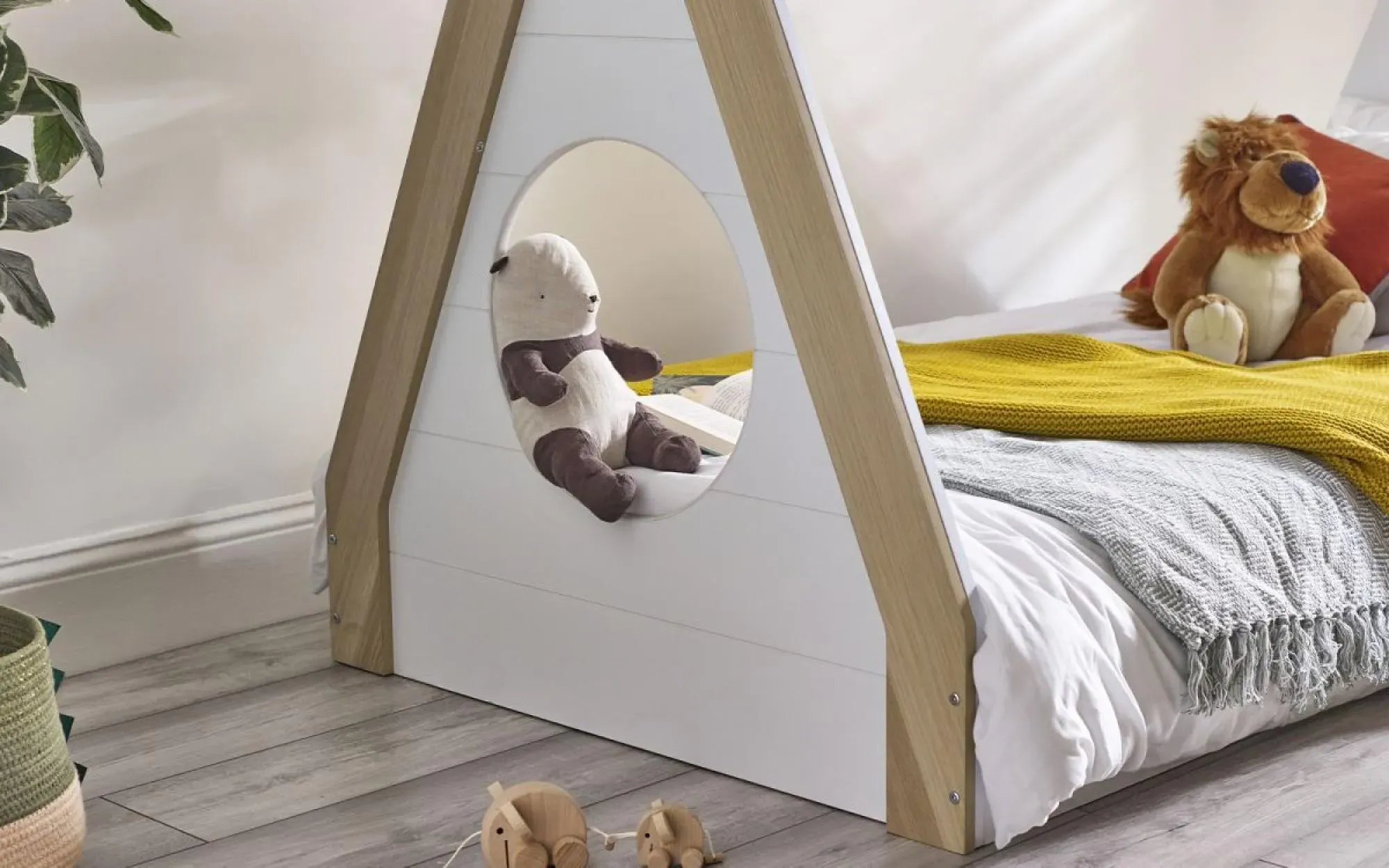Festival Tent Bed - White