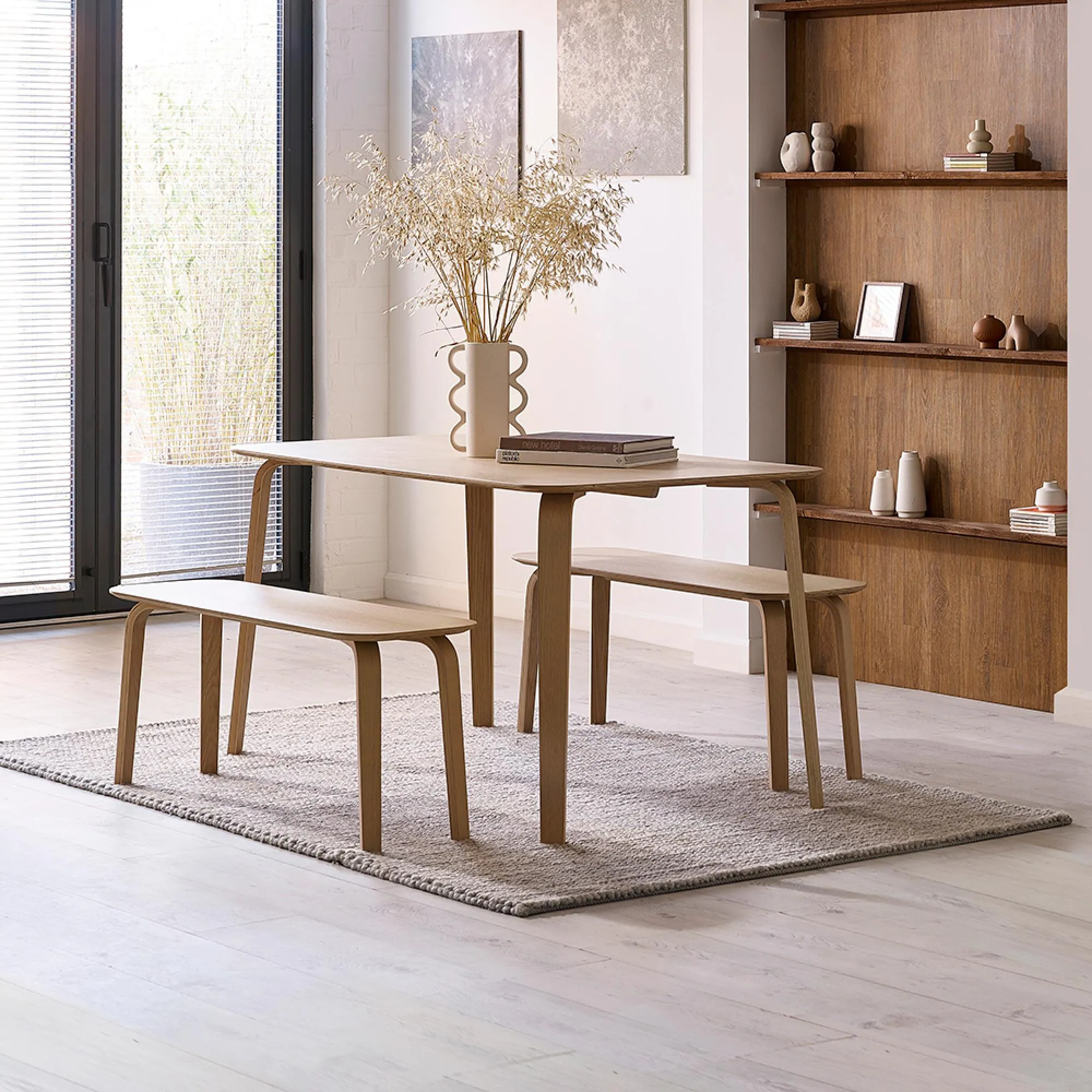 Kaito Curved Leg Bench - Oak