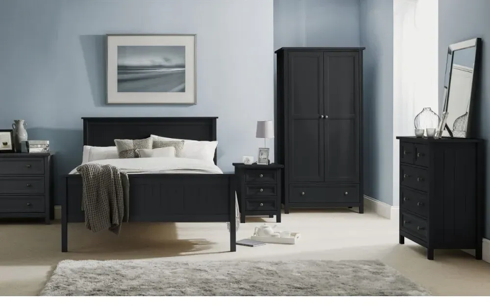 Maine 3+2 Drawer Chest - Black, Pine