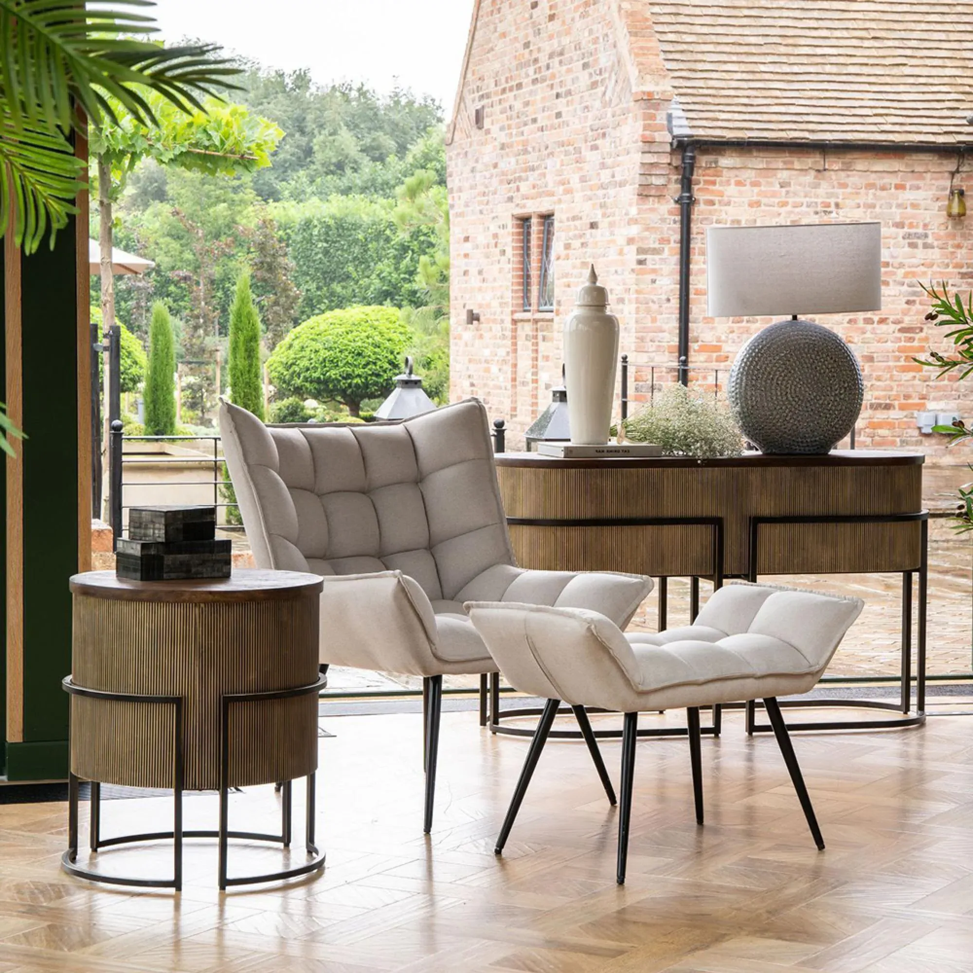 Hunter Oval Console Table - Brown