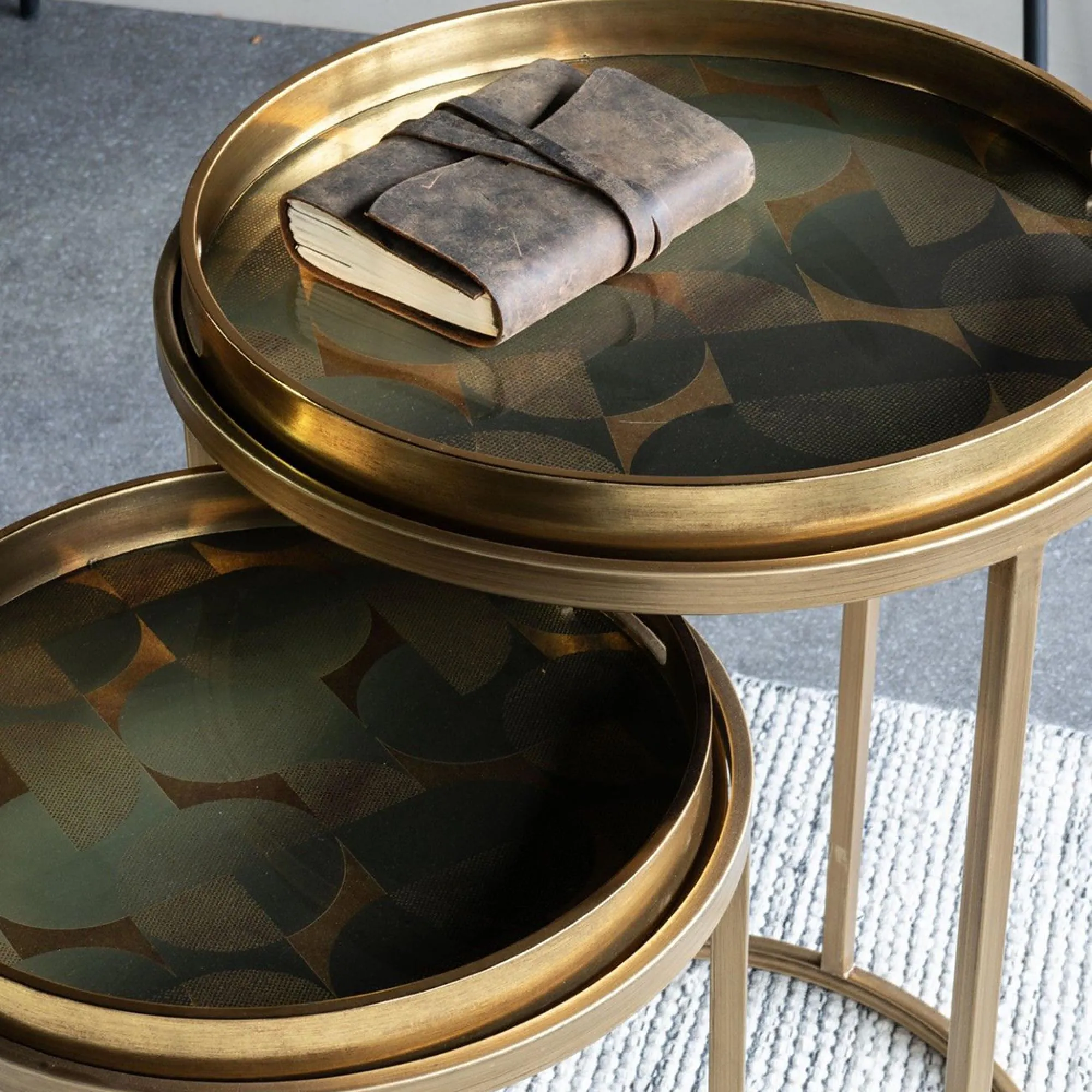 Retro Pattern Round Side Tray Table - Set of 2 - Gold, Metal