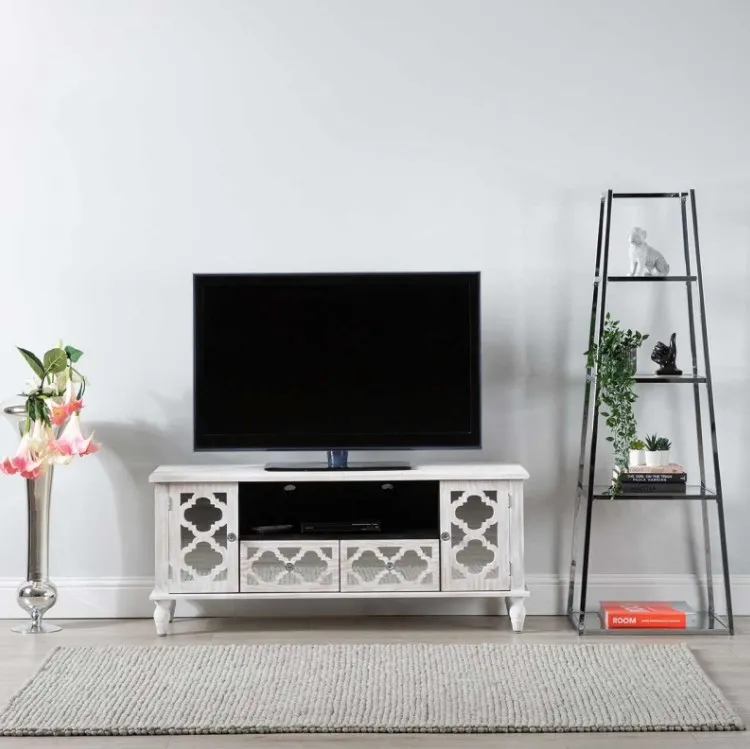 Logan Medium Glass Ladder Display Unit - Chrome