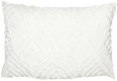 Palm Springs Ogee Tufted Pillowcase - White image