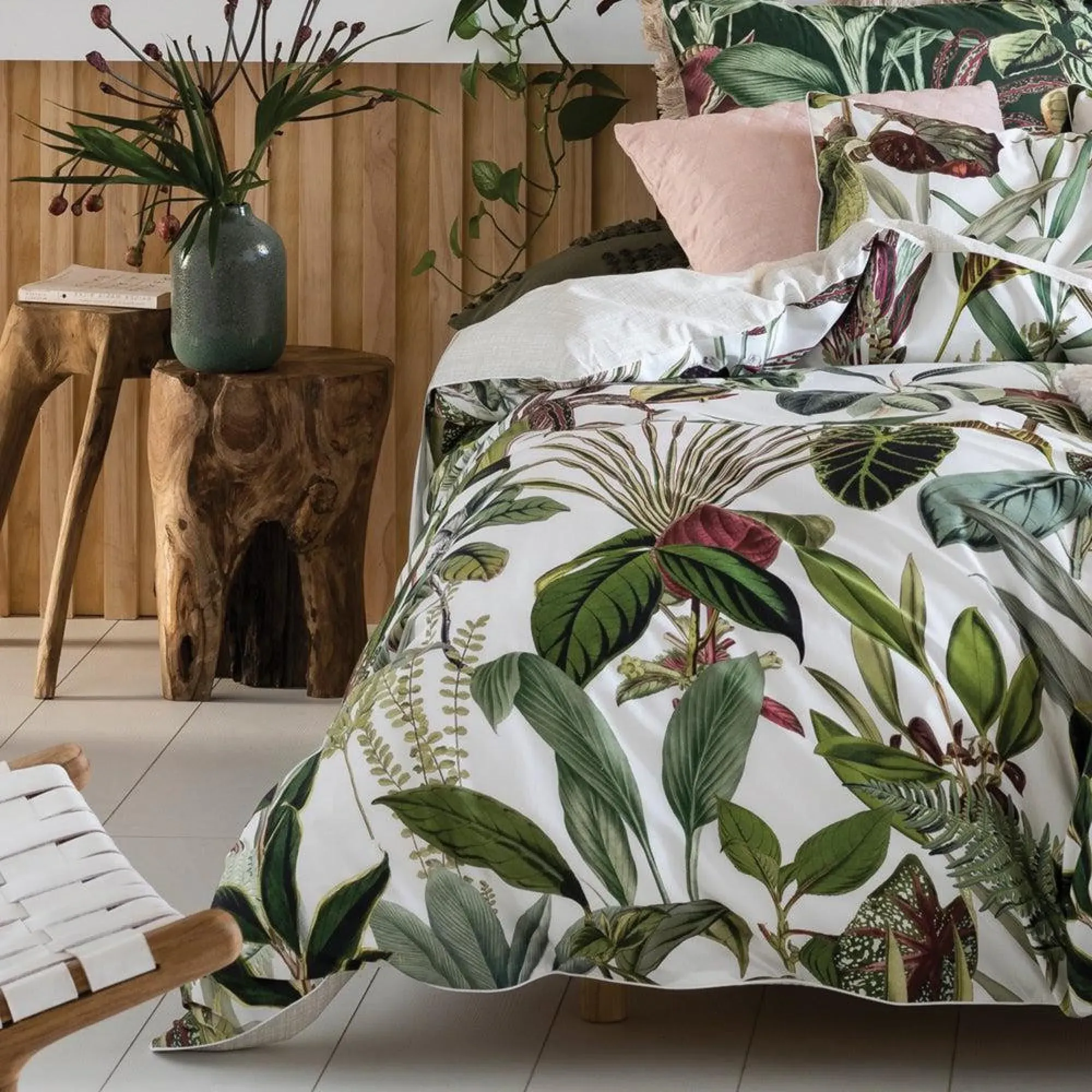 Wonderplant Botanical Cotton Duvet Cover Set - White, Green