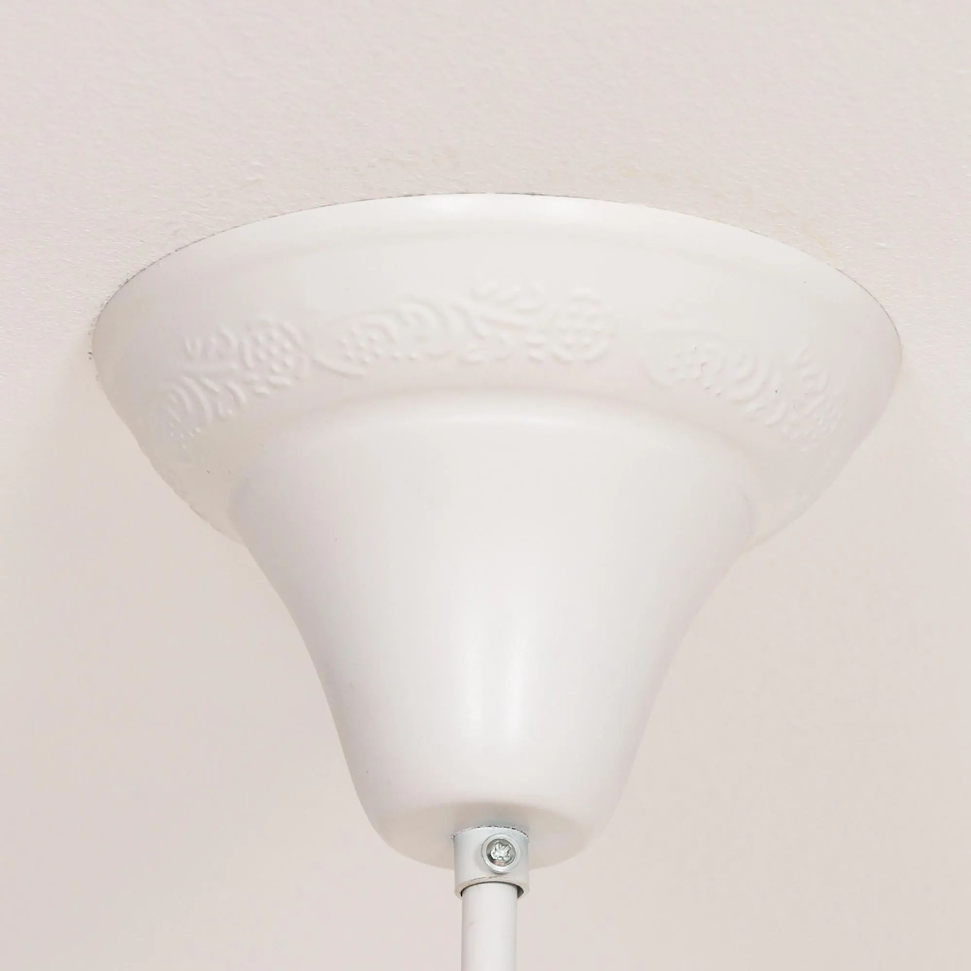 12 Branch Shallow Cut Glass Chandelier - White