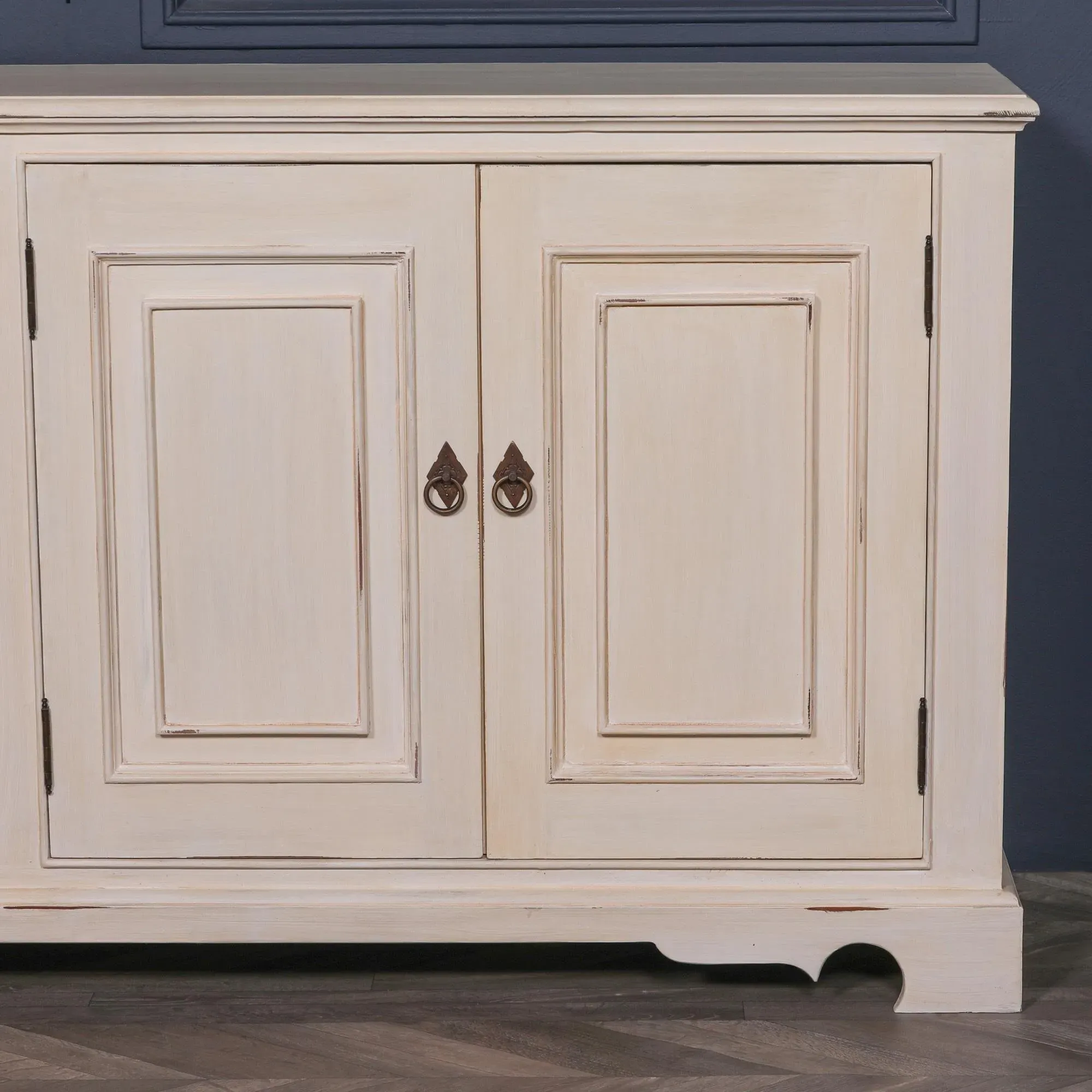 4 Door Extra Large Sideboard - Brushed White