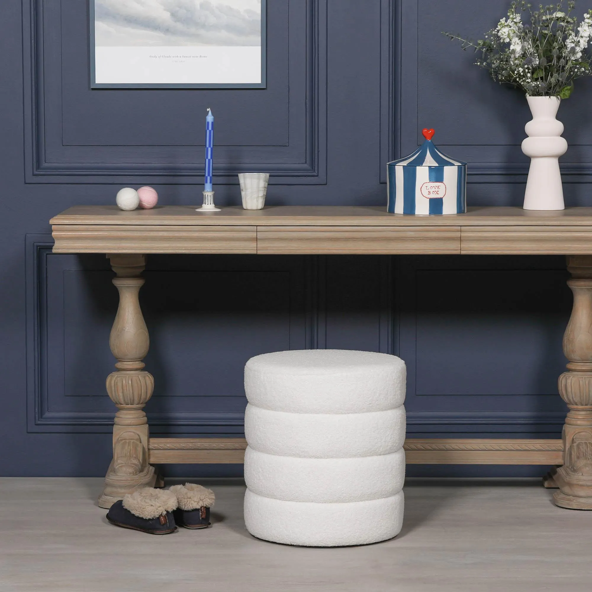 Beehive Round Stool - White, Boucle Fabric