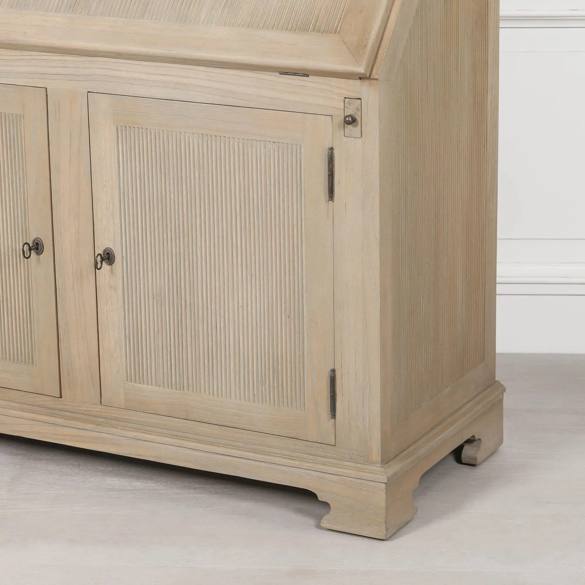 Bureau Rustic Wood Desk - Rustic