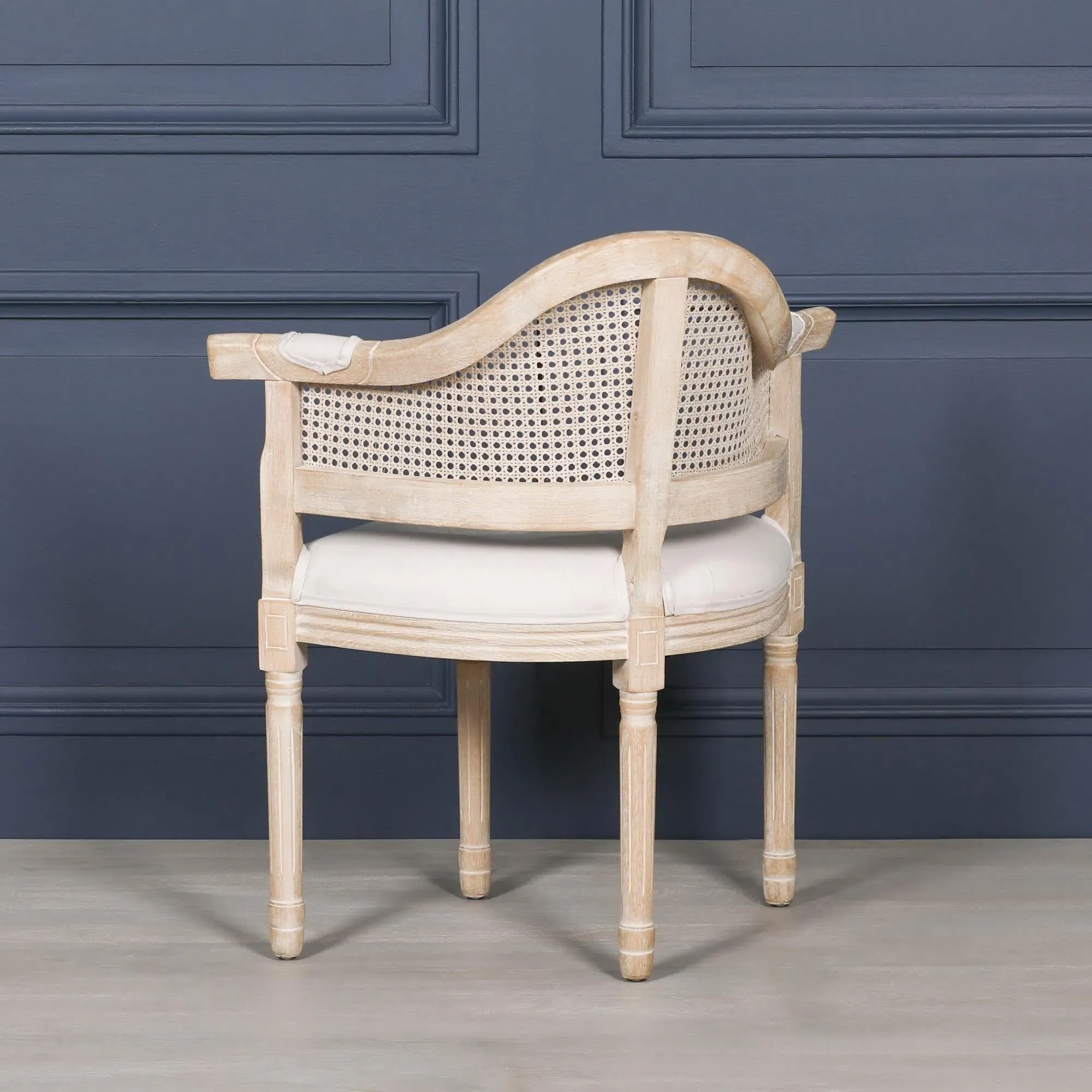 Louis Wood Corner Chair - Natural