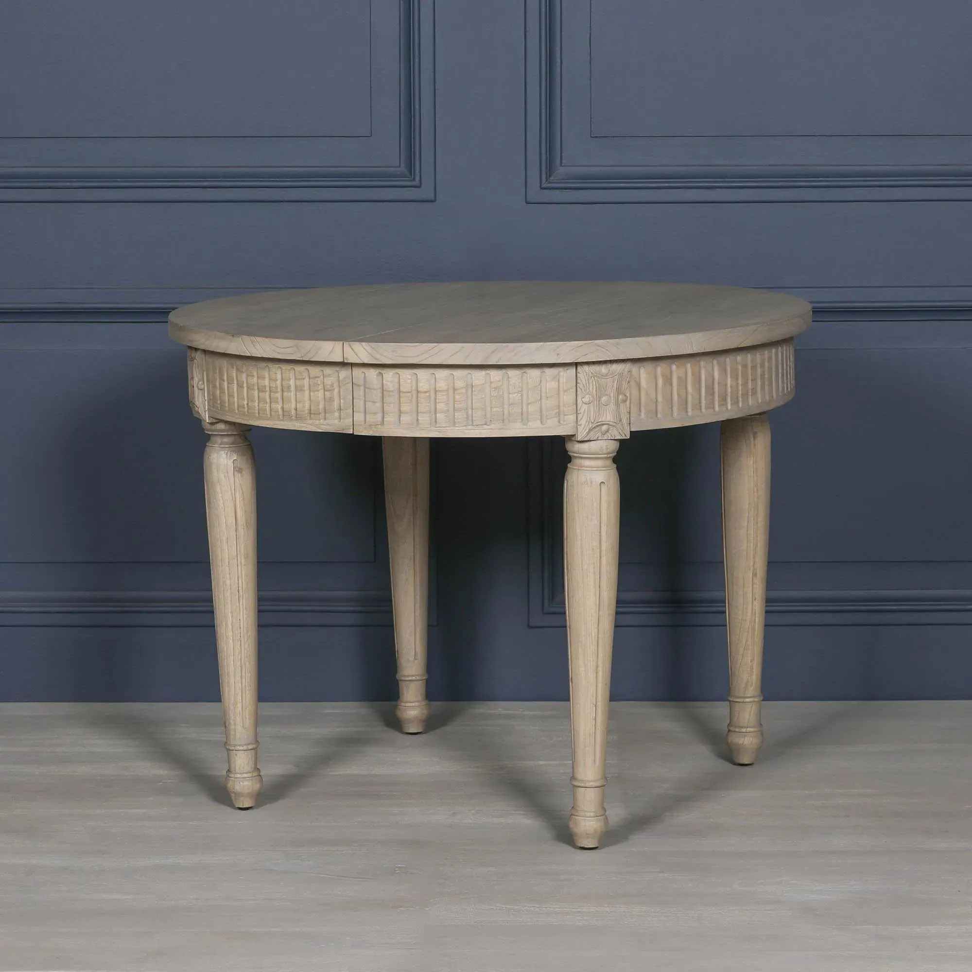 Maison 2-8 Seater Oval Extendable Dining Table - Rustic, Cedar