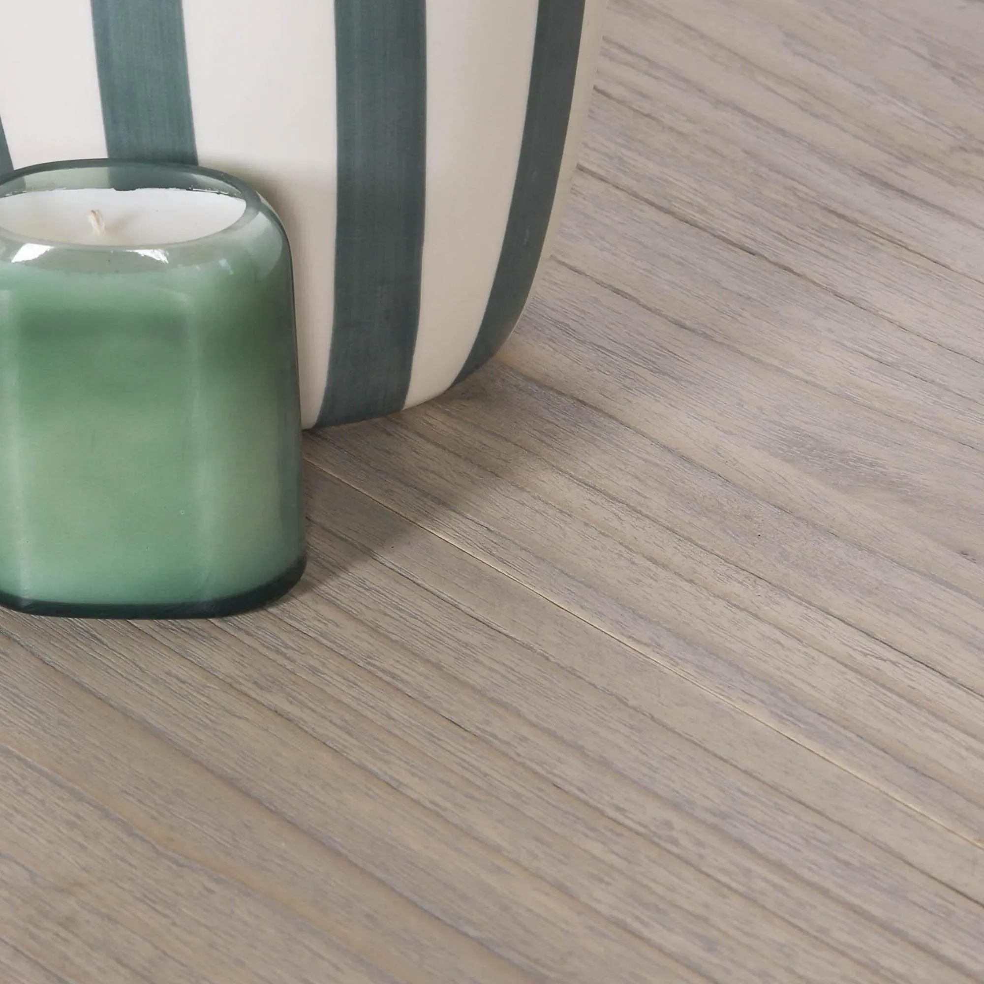 Maison 2-8 Seater Oval Extendable Dining Table - Rustic, Cedar