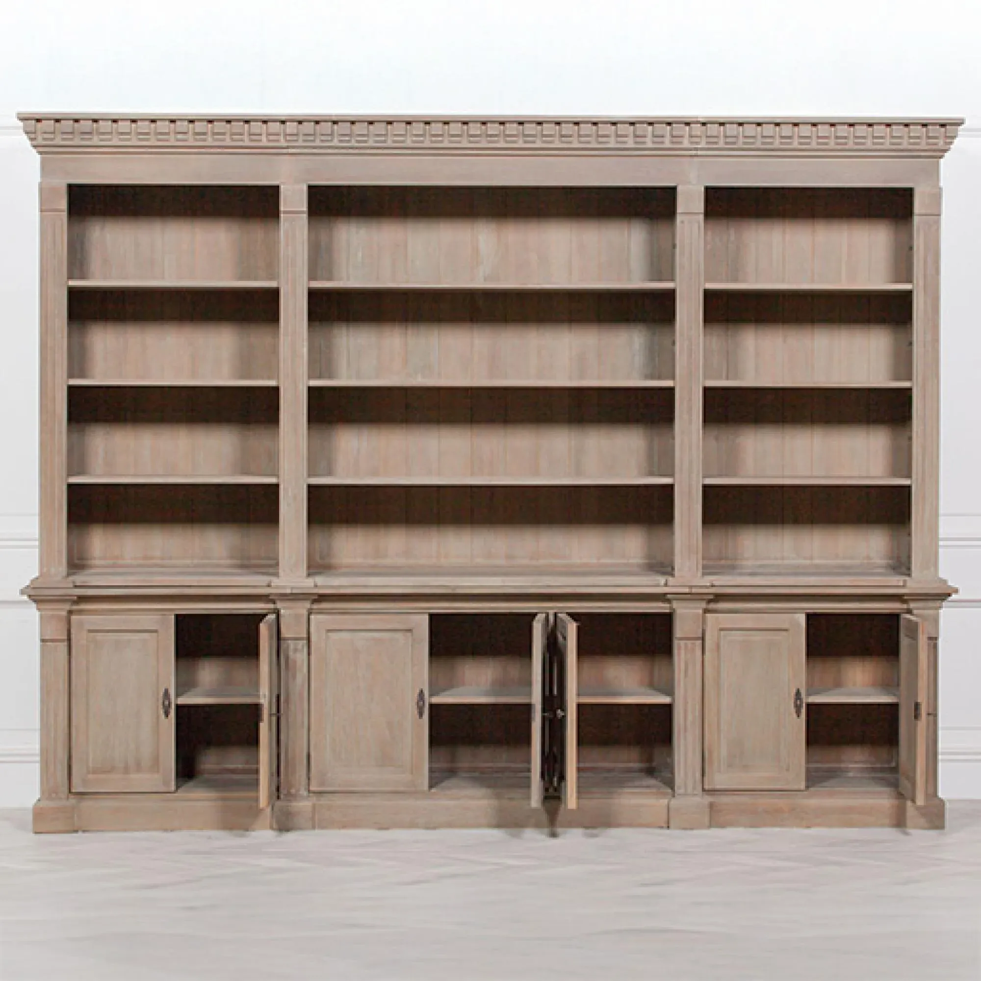 Maison Extra Large Triple Display Cabinet - White, Cedar Wood