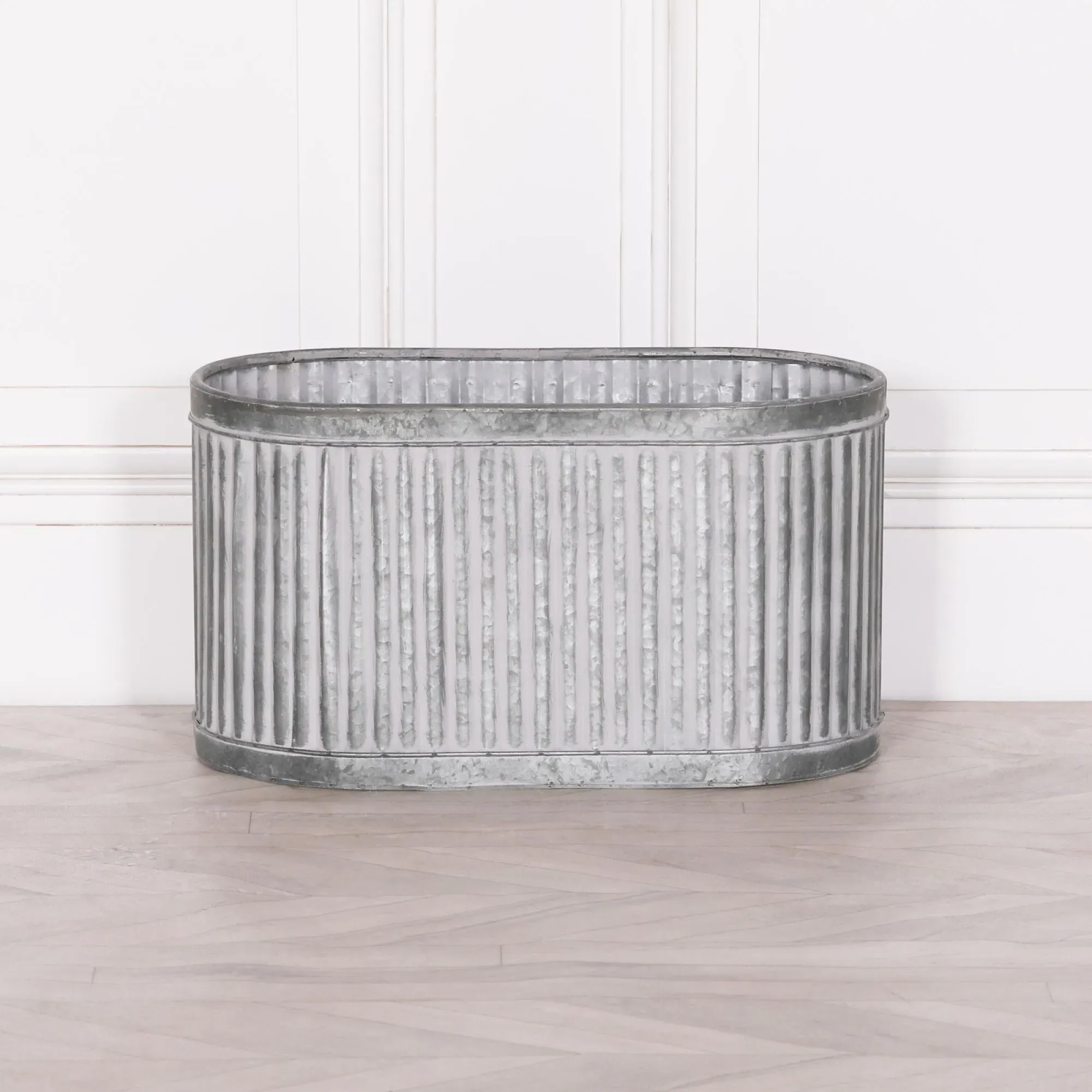 Ribbed Medium Planter - Metal